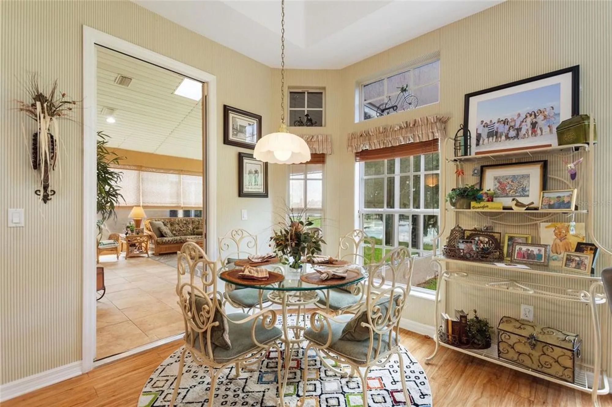 Property Slideshow image 17 of 63 | 205 cunningham dr, Davenport, FL, 33837