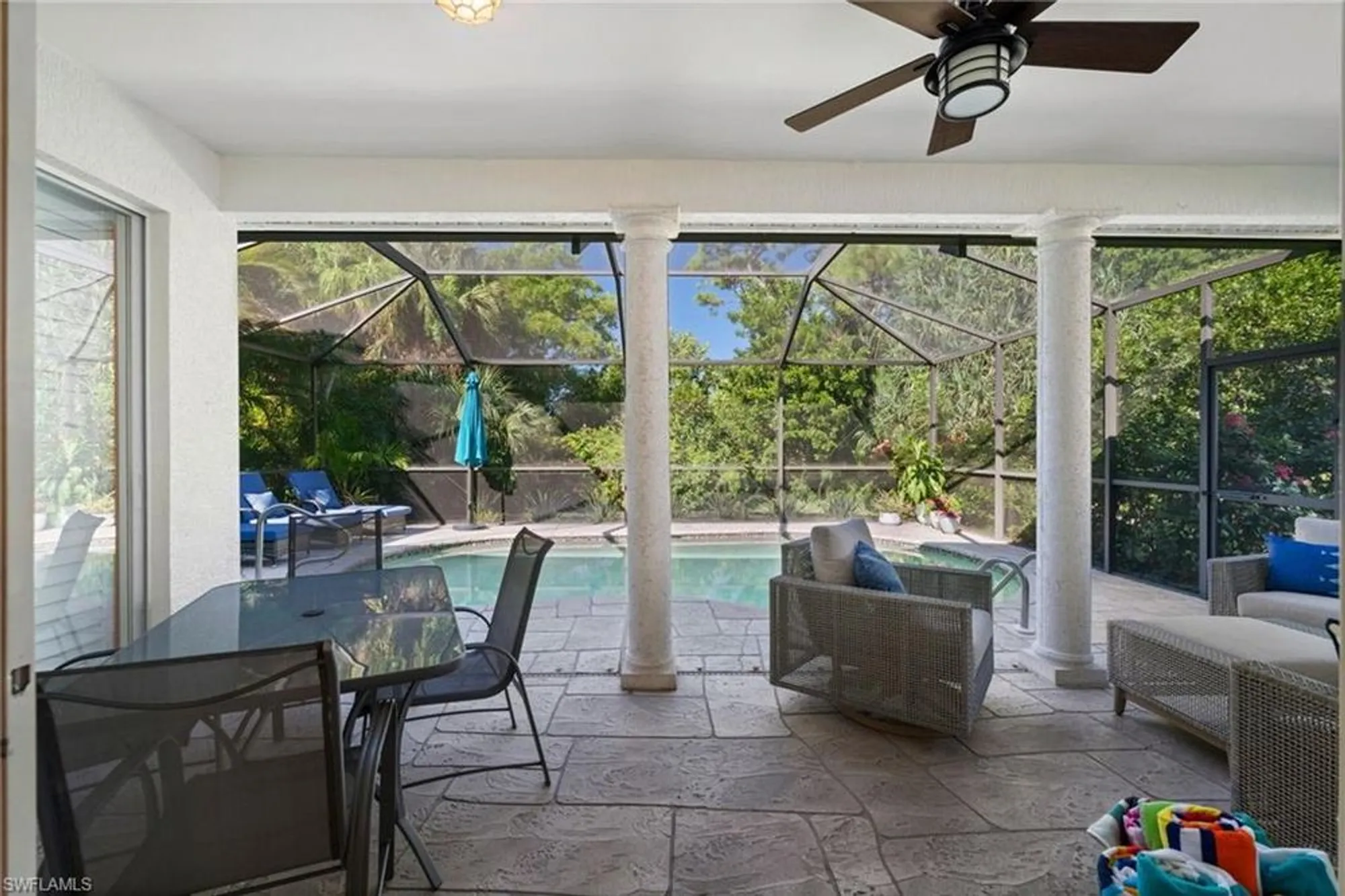 Property Slideshow image 31 of 46 | 25040 bay cedar dr, Bonita Springs, FL, 34134