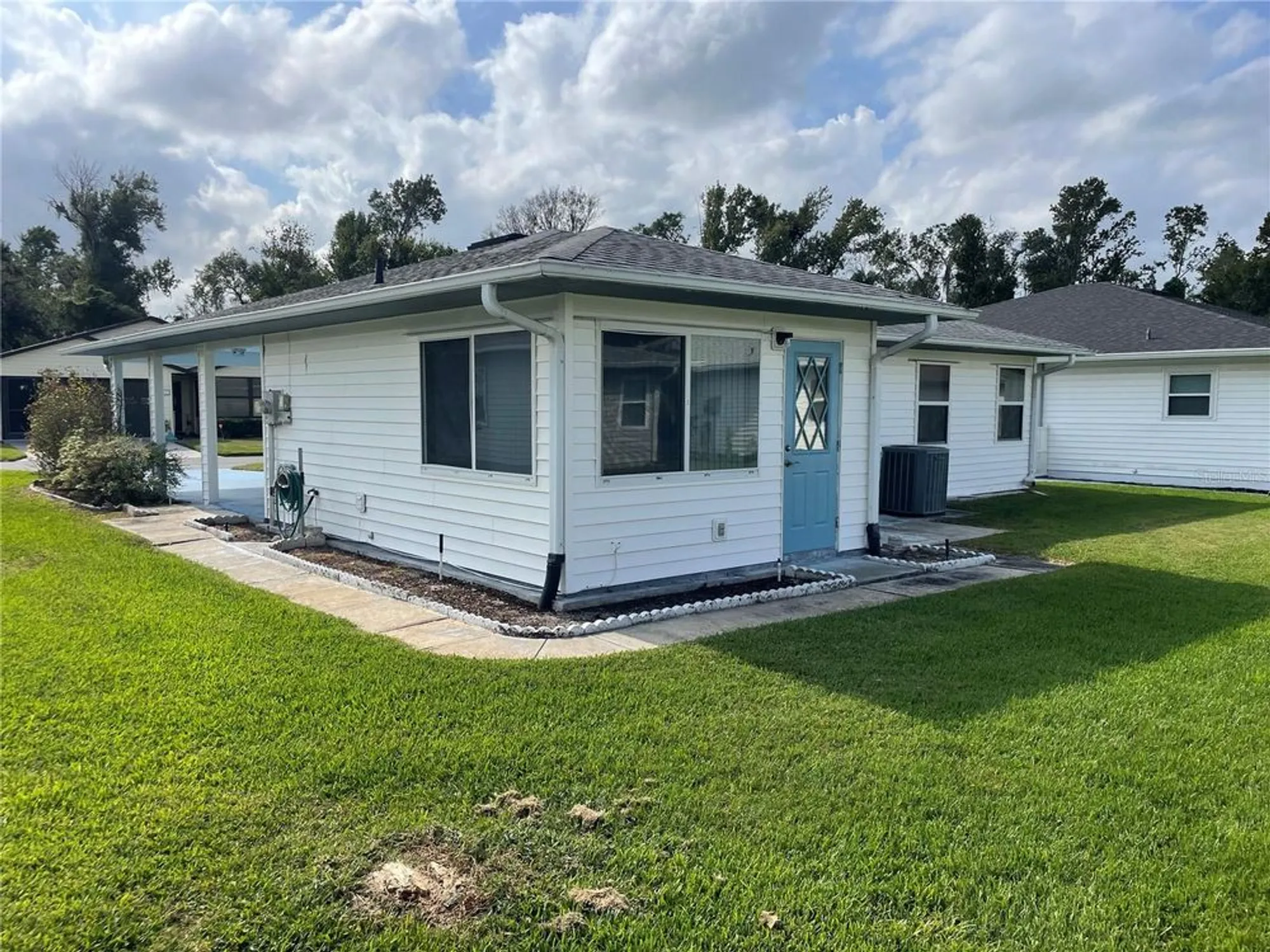 Property Slideshow image 6 of 59 | 1690 colonnades cir, Lakeland, FL, 33811