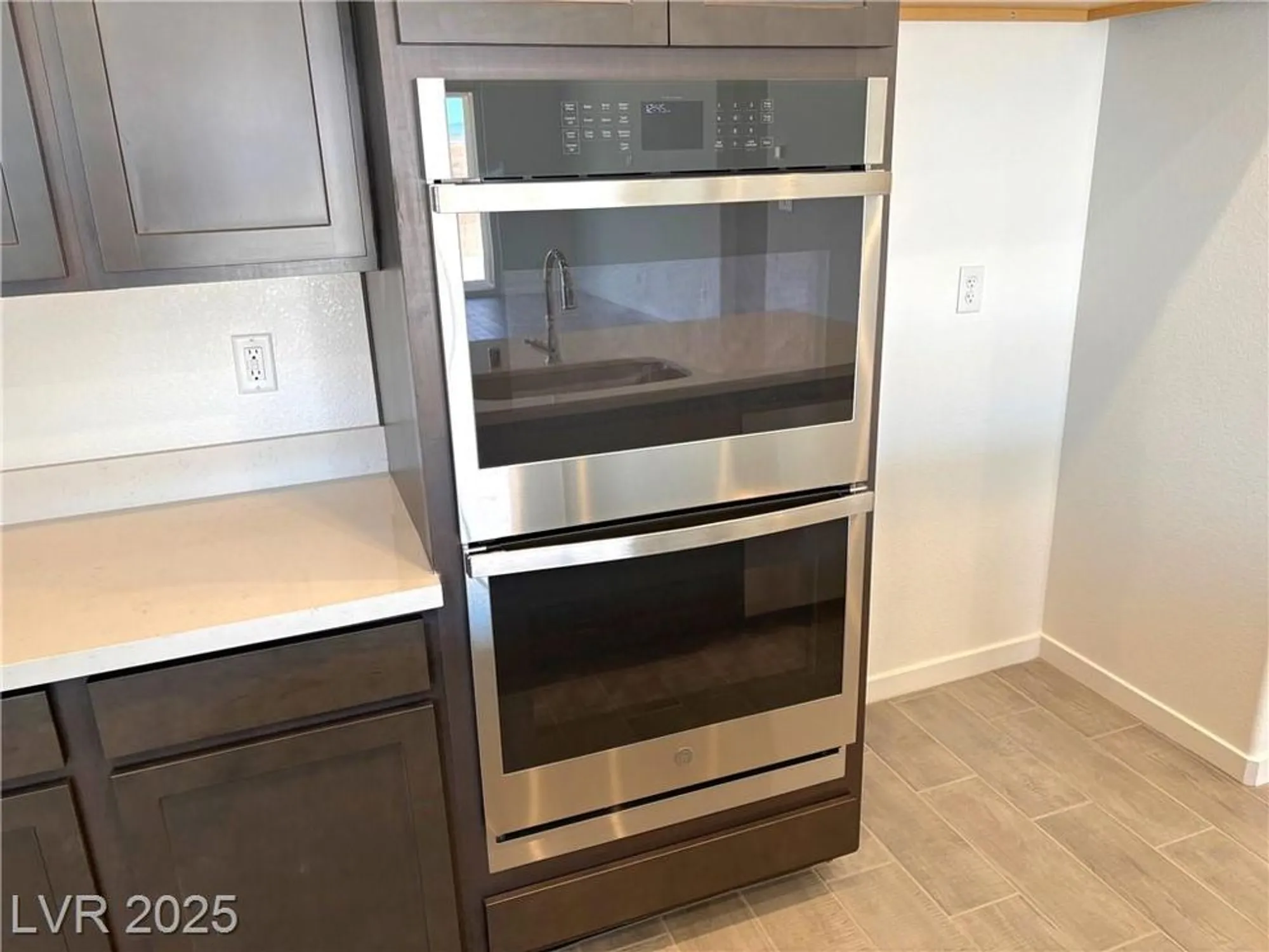 Property Slideshow image 14 of 29 | 5720 e badlands ln, Pahrump, NV, 89061