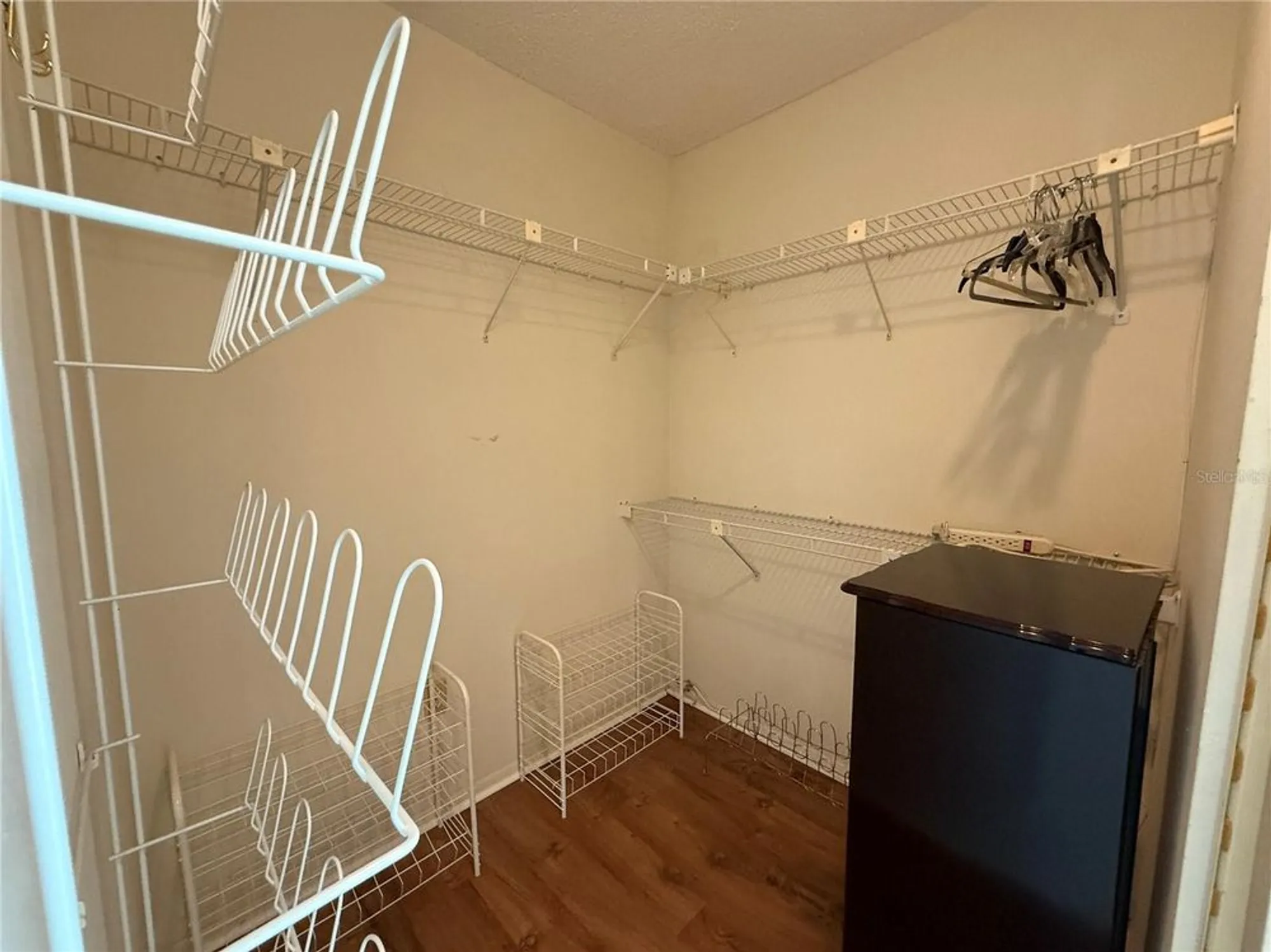 Property Slideshow image 25 of 51 | 2722 sherbrooke ln d, Palm Harbor, FL, 34684