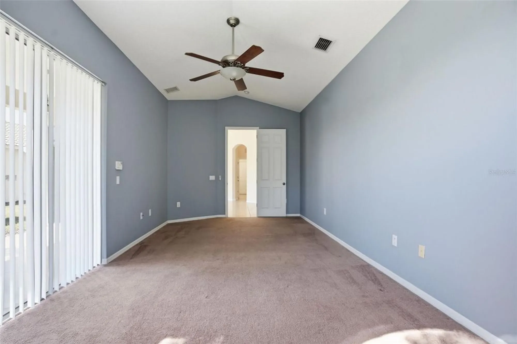 Property Slideshow image 14 of 36 | 6431 wingspan way, Bradenton, FL, 34203