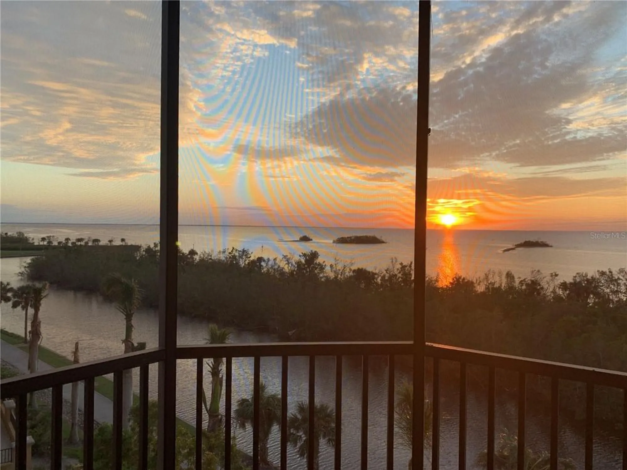 Property Slideshow image 8 of 73 | 3329 sunset key cir 401, Punta Gorda, FL, 33955