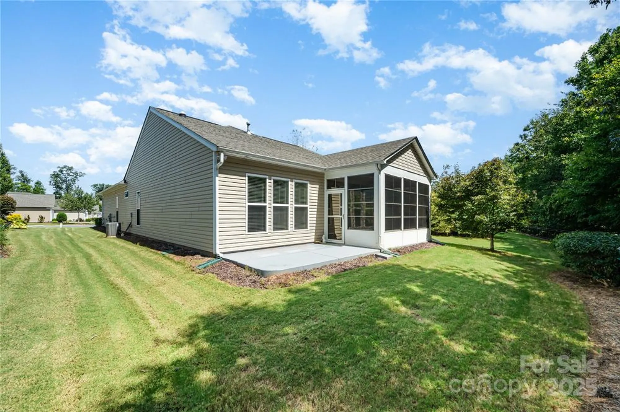 Property Slideshow image 17 of 17 | 23016 whimbrel cir, Fort Mill, SC, 29707