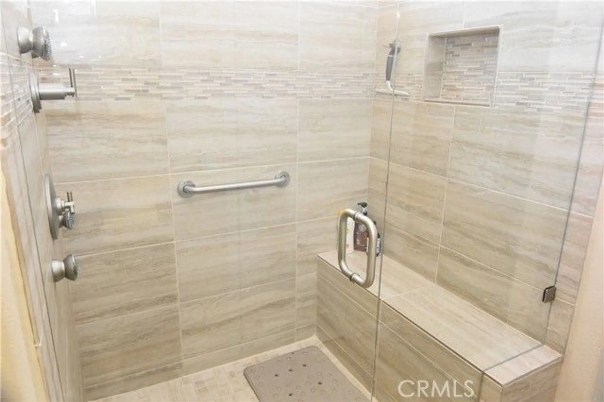 Property Slideshow image 22 of 62 | 24588 littlehorn dr, Corona, CA, 92883