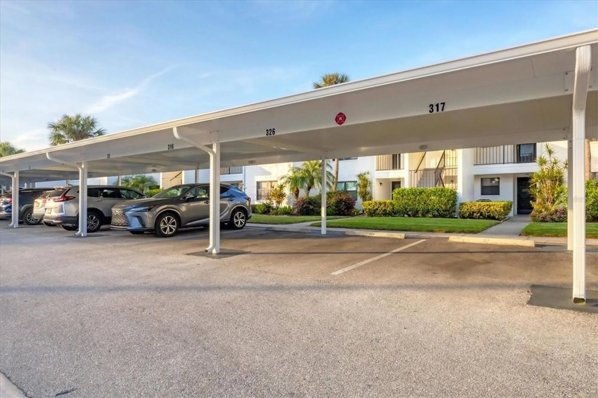 Property Slideshow image 22 of 33 | 1100 capri isles blvd apt 317, Venice, FL, 34292