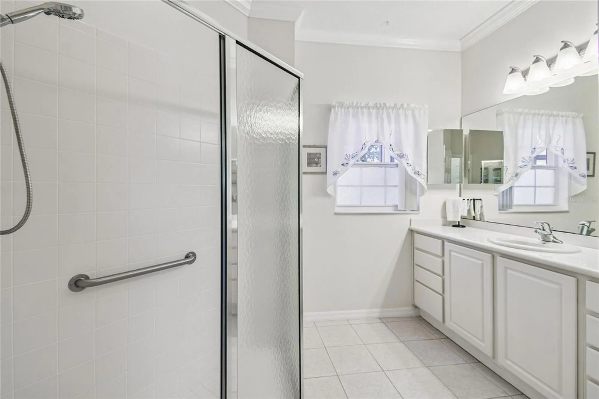 Property Slideshow image 25 of 61 | 536 portofino dr, Poinciana, FL, 34759