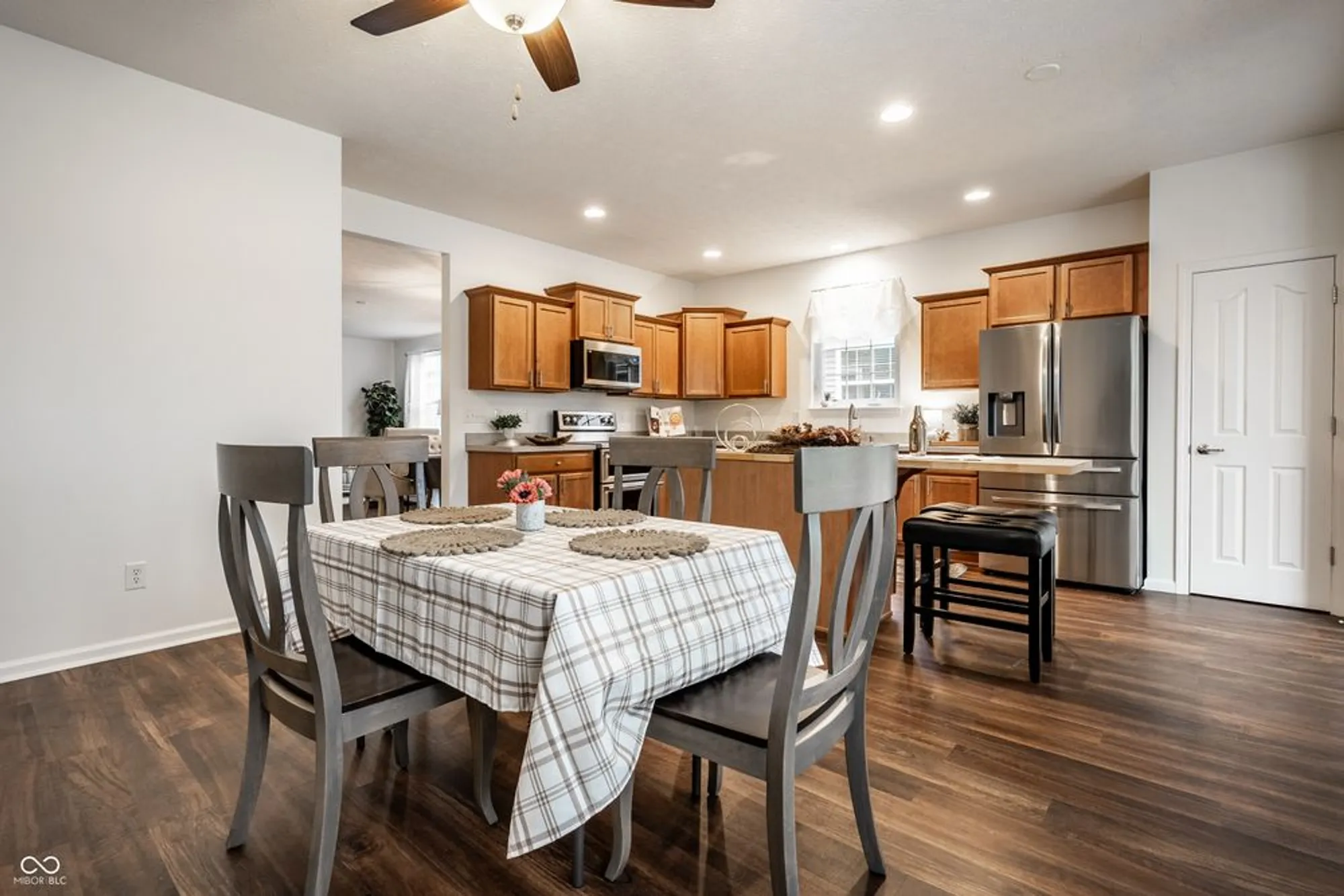 Property Slideshow image 15 of 25 | 15983 lambrusco way, Fishers, IN, 46037