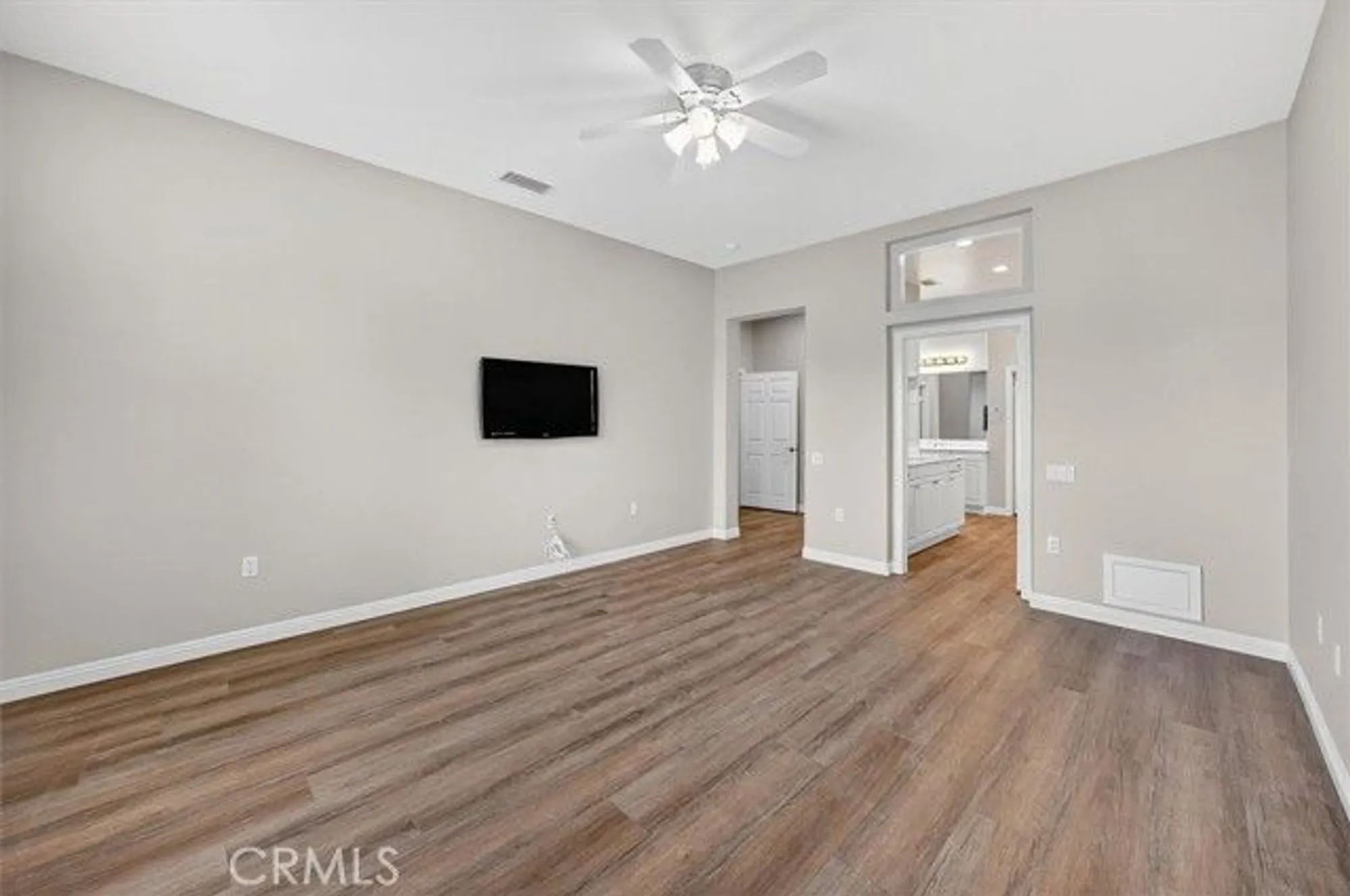 Property Slideshow image 16 of 46 | 23705 western cedar ct, Valencia, CA, 91354