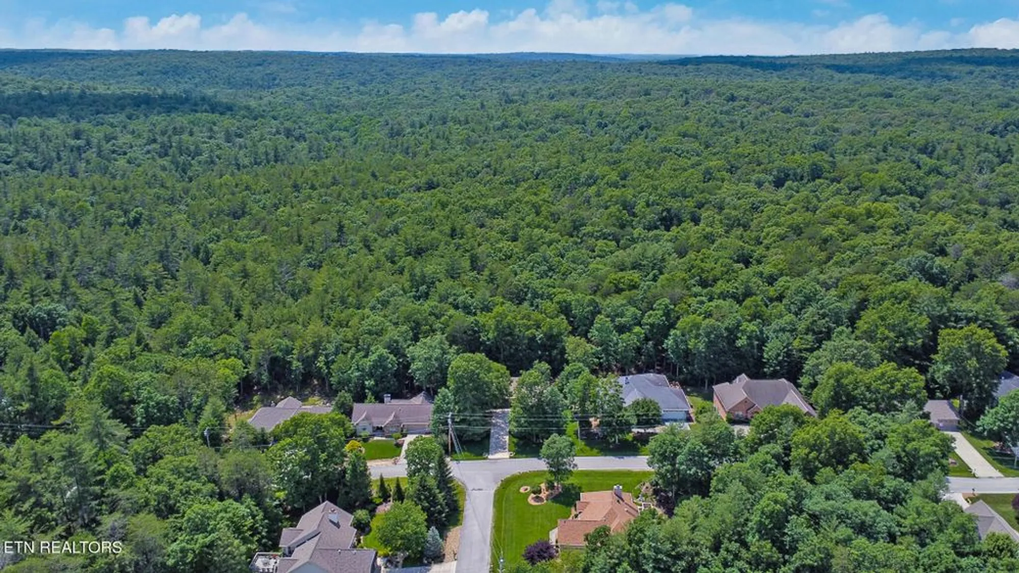 Property Slideshow image 44 of 46 | 169 forest view dr, Crossville, TN, 38558