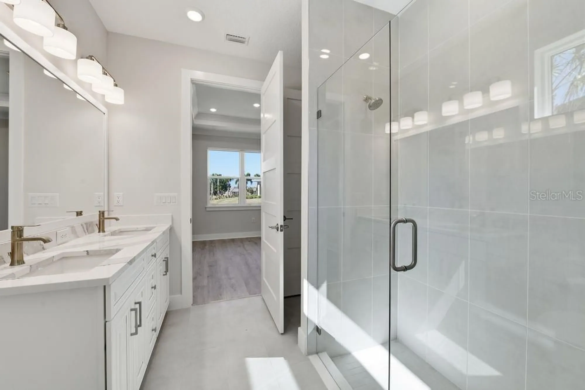 Property Slideshow image 14 of 55 | 4052 santa caterina blvd # 10101, Bradenton, FL, 34211