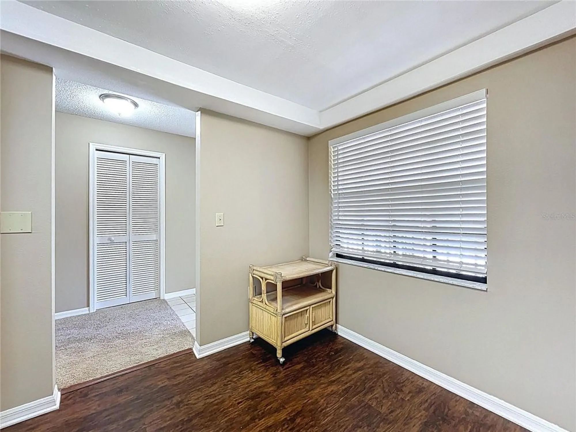 Property Slideshow image 17 of 59 | 2020 lakeview dr apt 203, Clearwater, FL, 33763