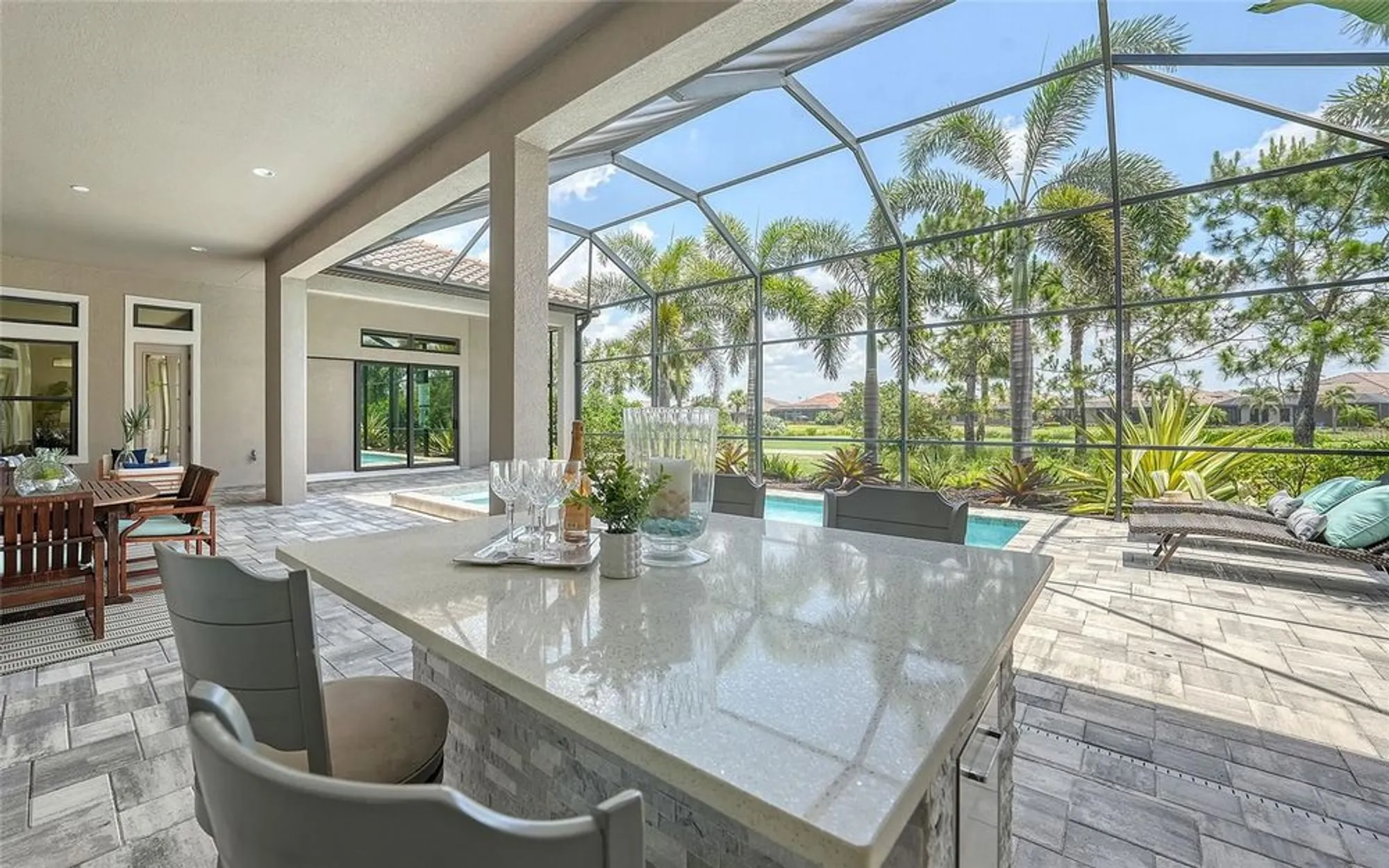 Property Slideshow image 11 of 70 | 4809 benito ct, Bradenton, FL, 34211