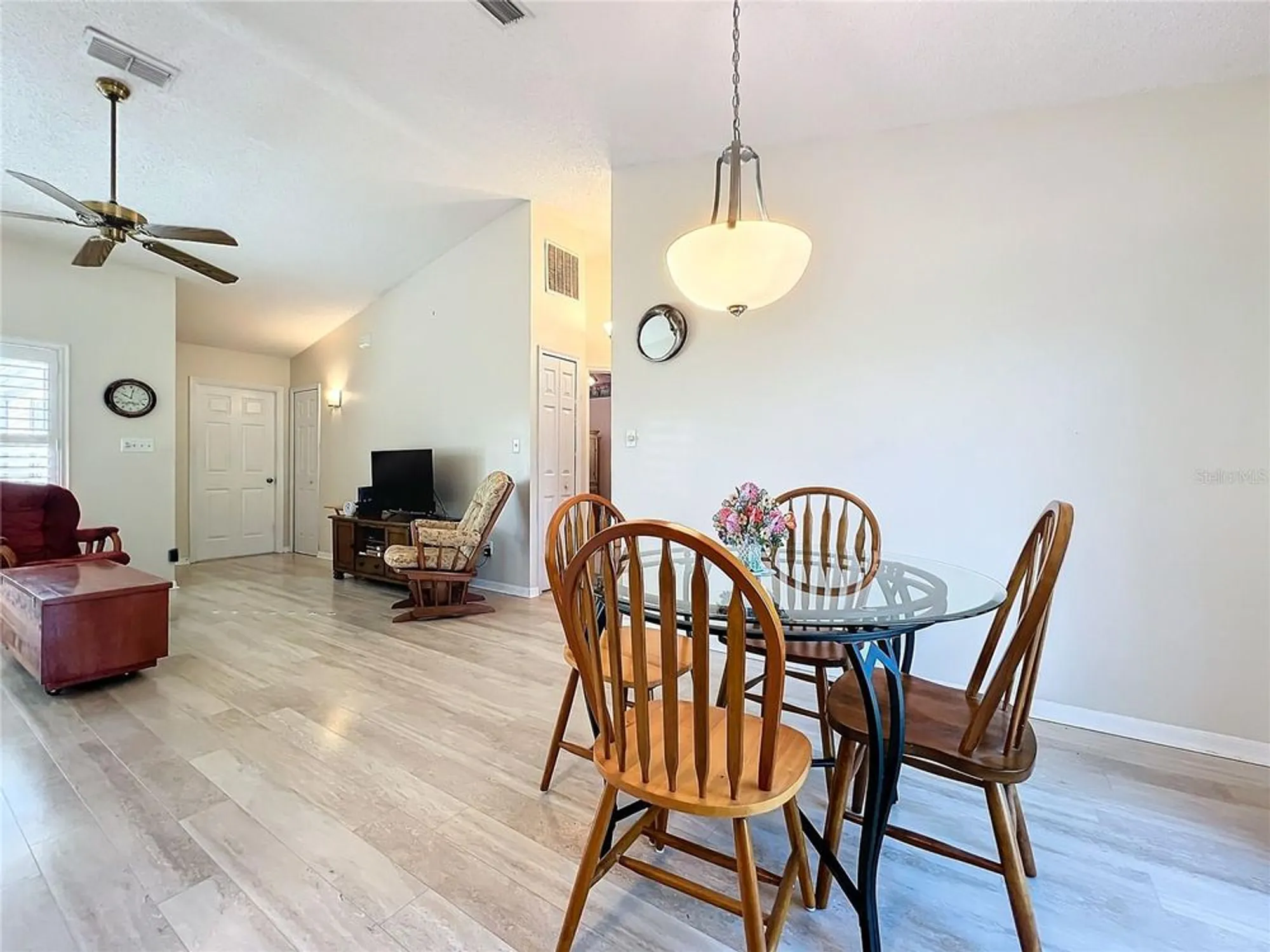 Property Slideshow image 24 of 53 | 25339 hibiscus st, Leesburg, FL, 34748