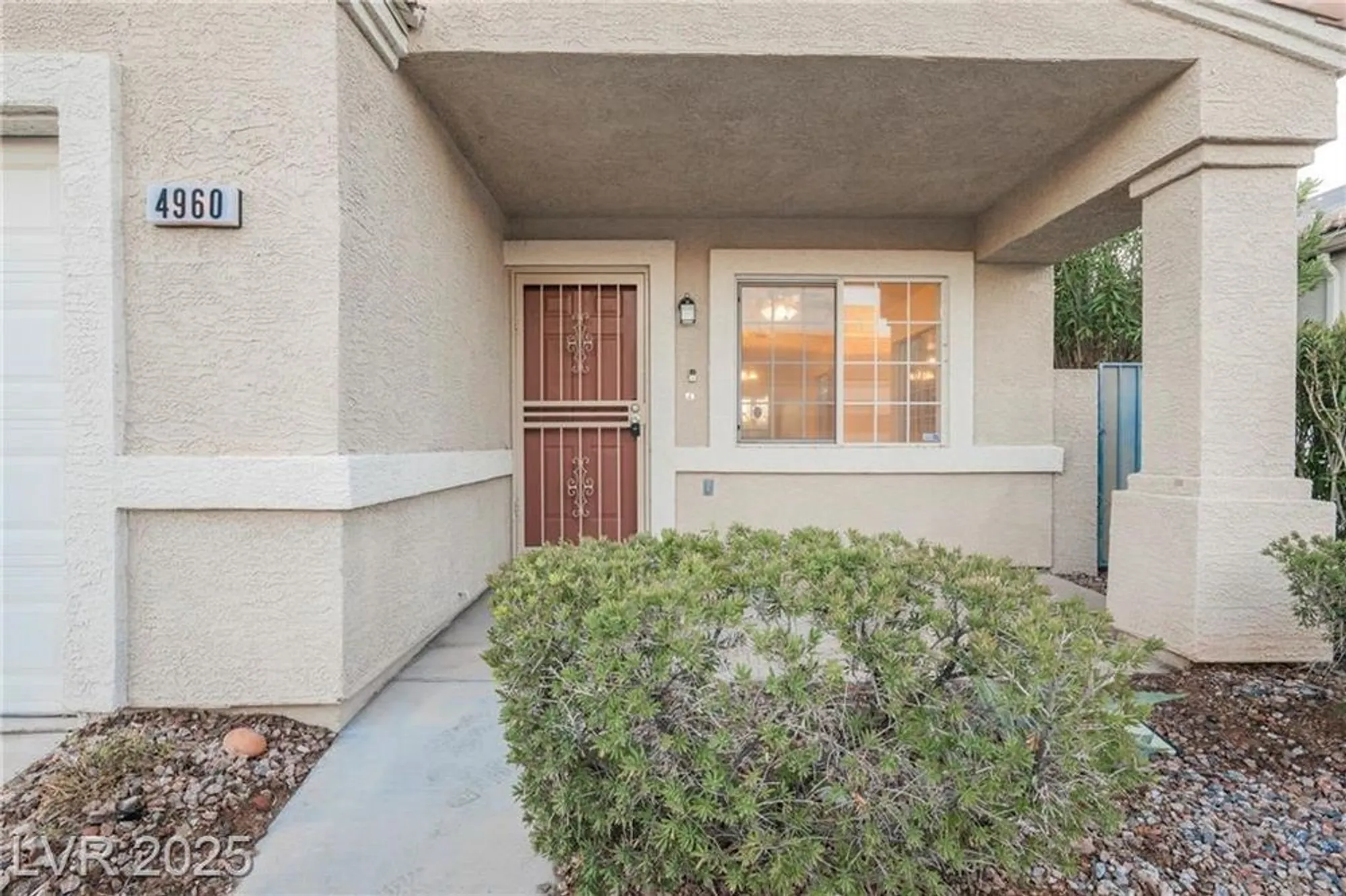 Property Slideshow image 16 of 22 | 4960 mascaro dr, Las Vegas, NV, 89122