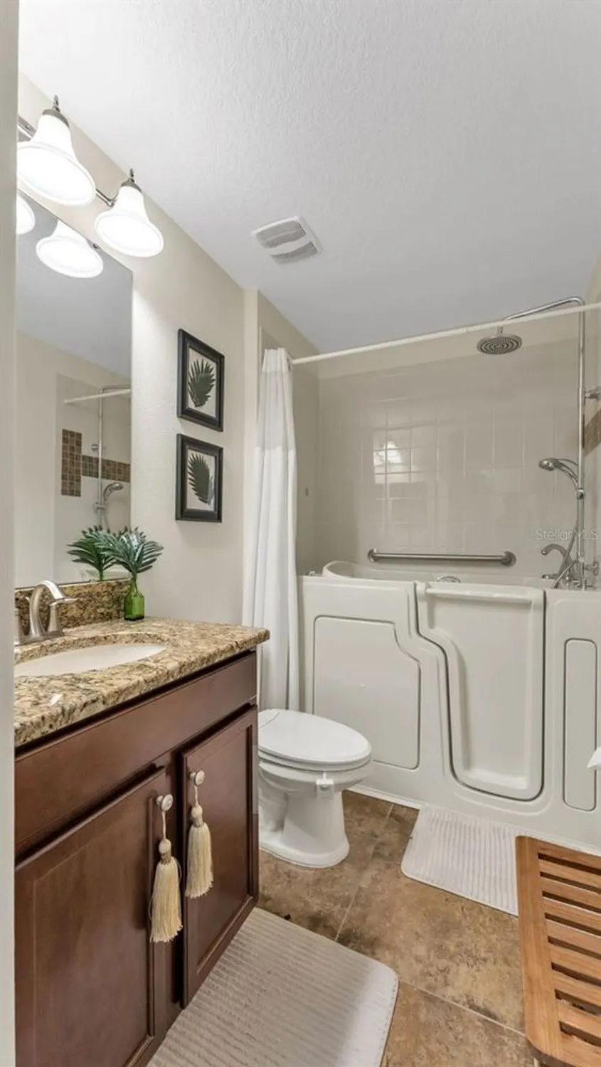 Property Slideshow image 49 of 80 | 4016 carteret dr, Winter Haven, FL, 33884