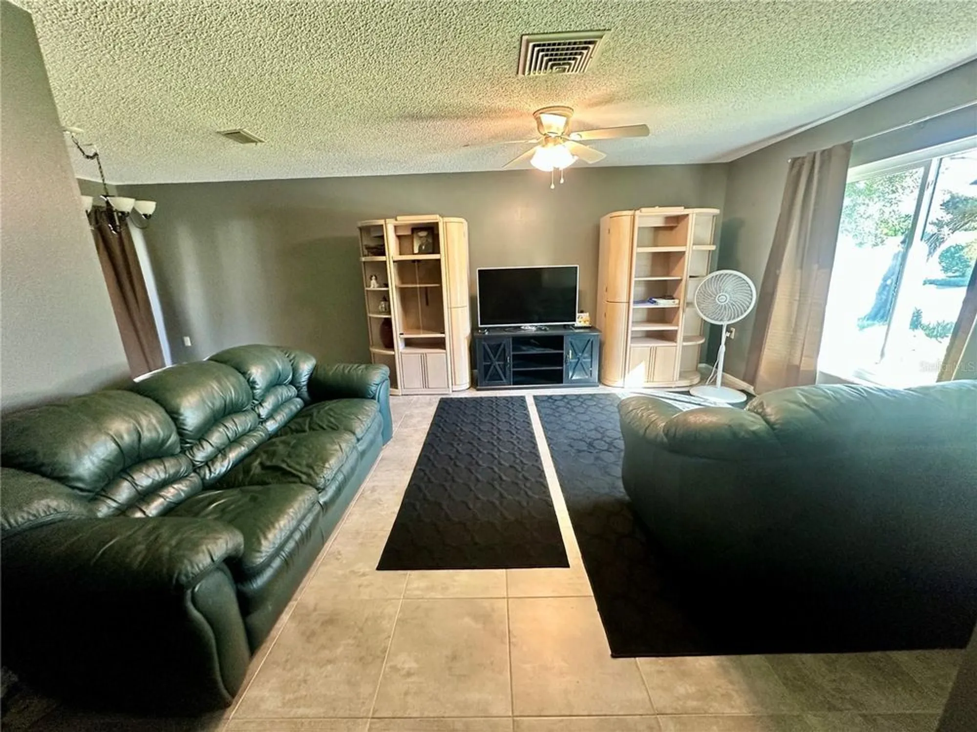 Property Slideshow image 5 of 18 | 10521 mira vista dr, Port Richey, FL, 34668