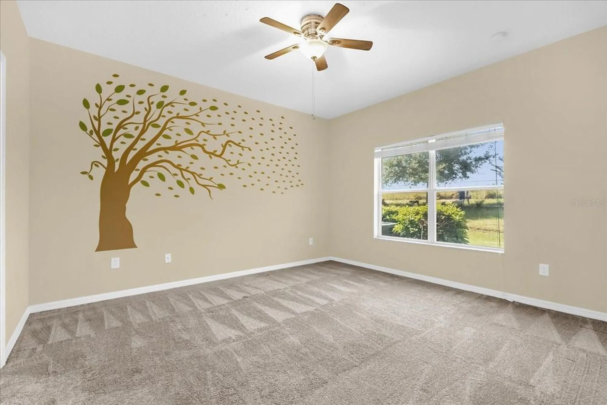 Property Slideshow image 13 of 38 | 3205 sonesta ct b, Clermont, FL, 34711