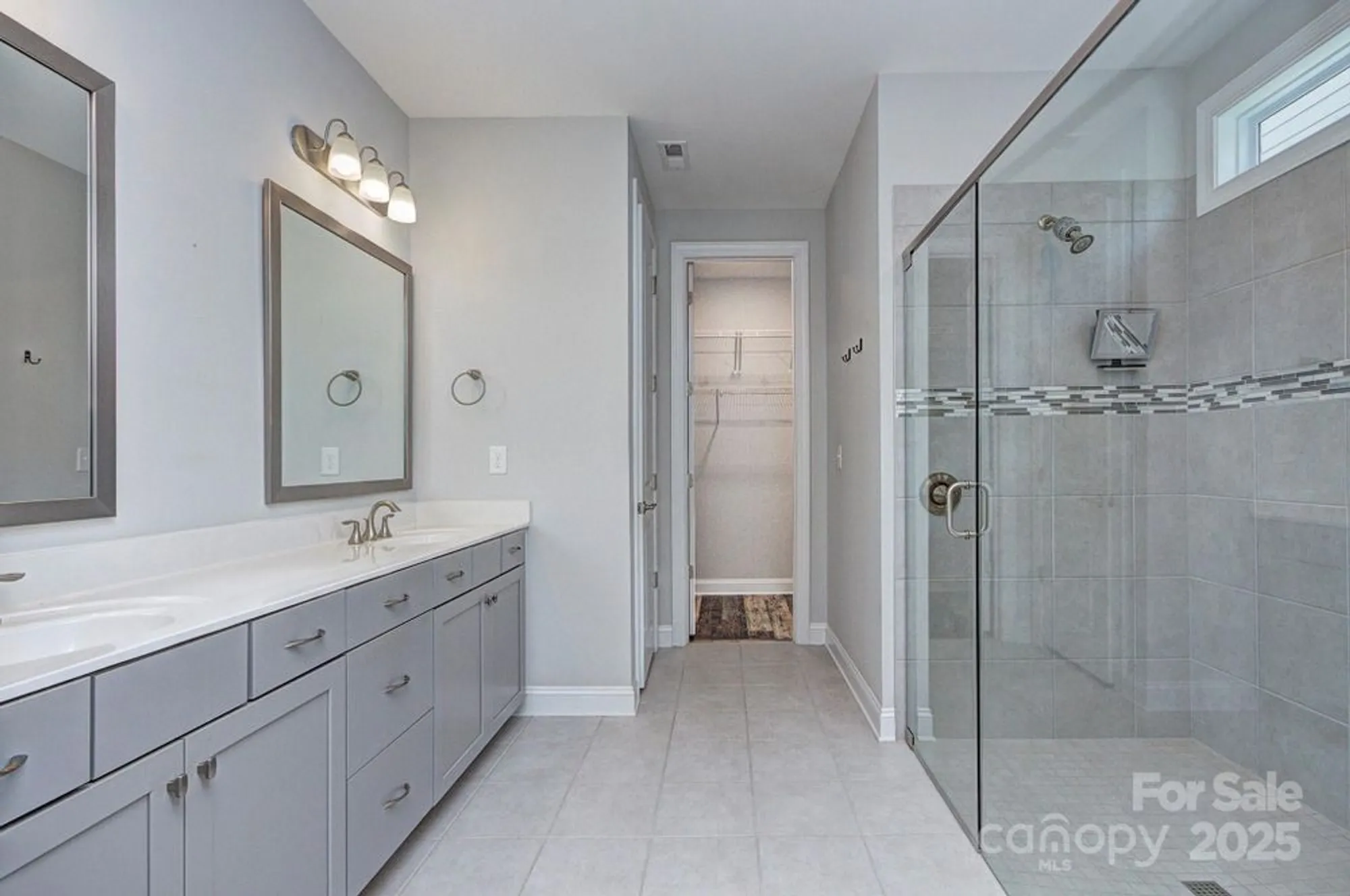 Property Slideshow image 19 of 46 | 5527 cheerful ln, Charlotte, NC, 28215