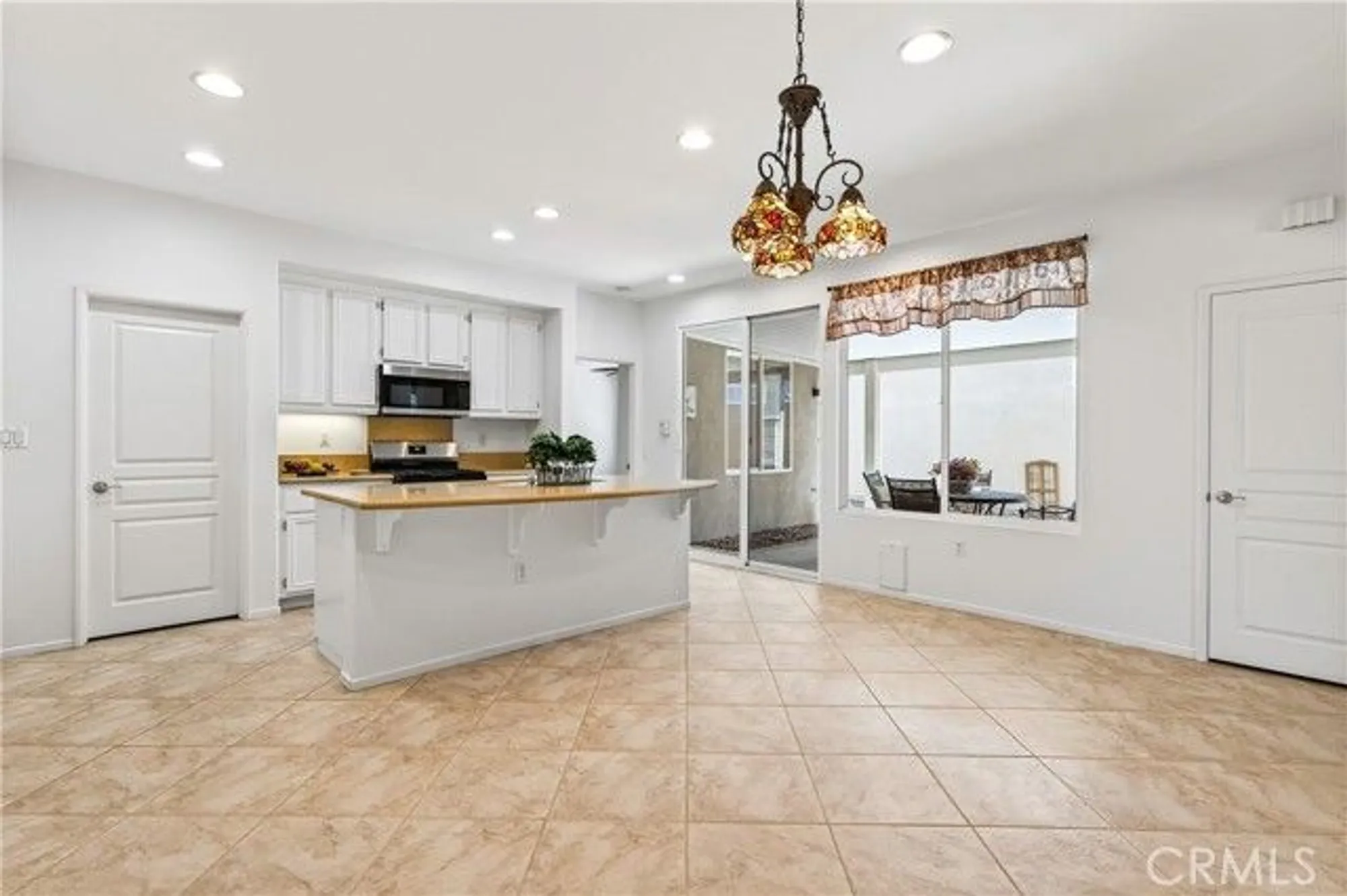 Property Slideshow image 17 of 59 | 268 four seasons blvd, Hemet, CA, 92545