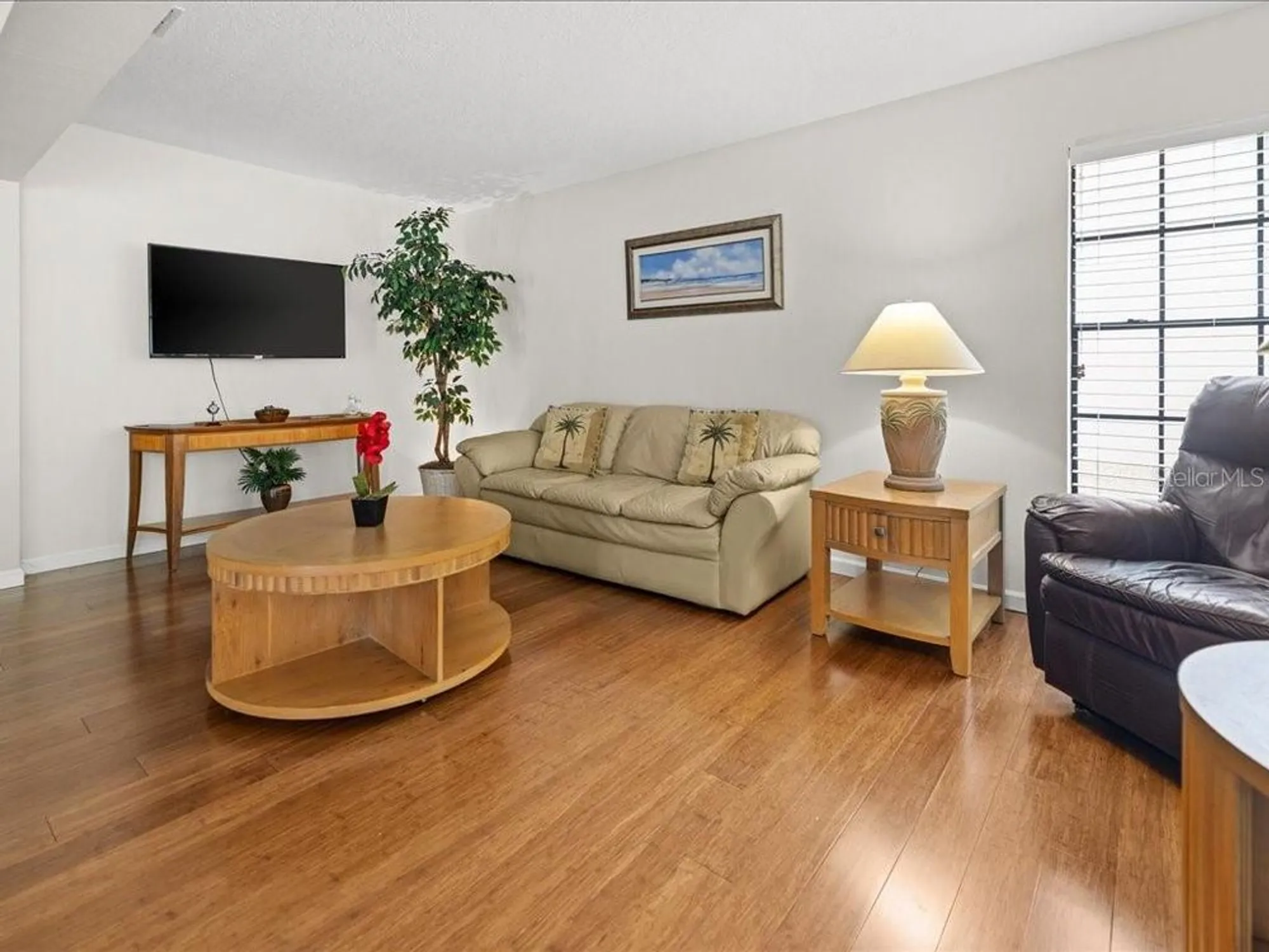 Property Slideshow image 10 of 51 | 502 wekiva river ct 127, Englewood, FL, 34223