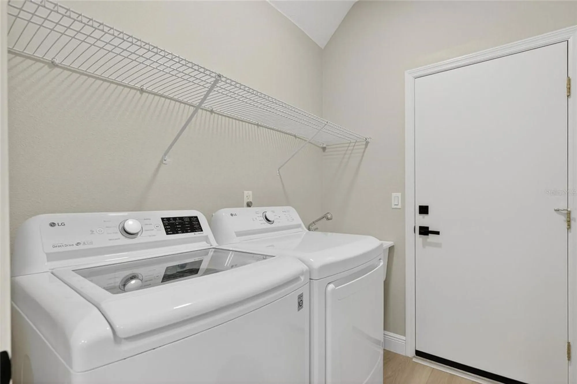 Property Slideshow image 39 of 49 | 1103 villeroy dr, Sun City Center, FL, 33573