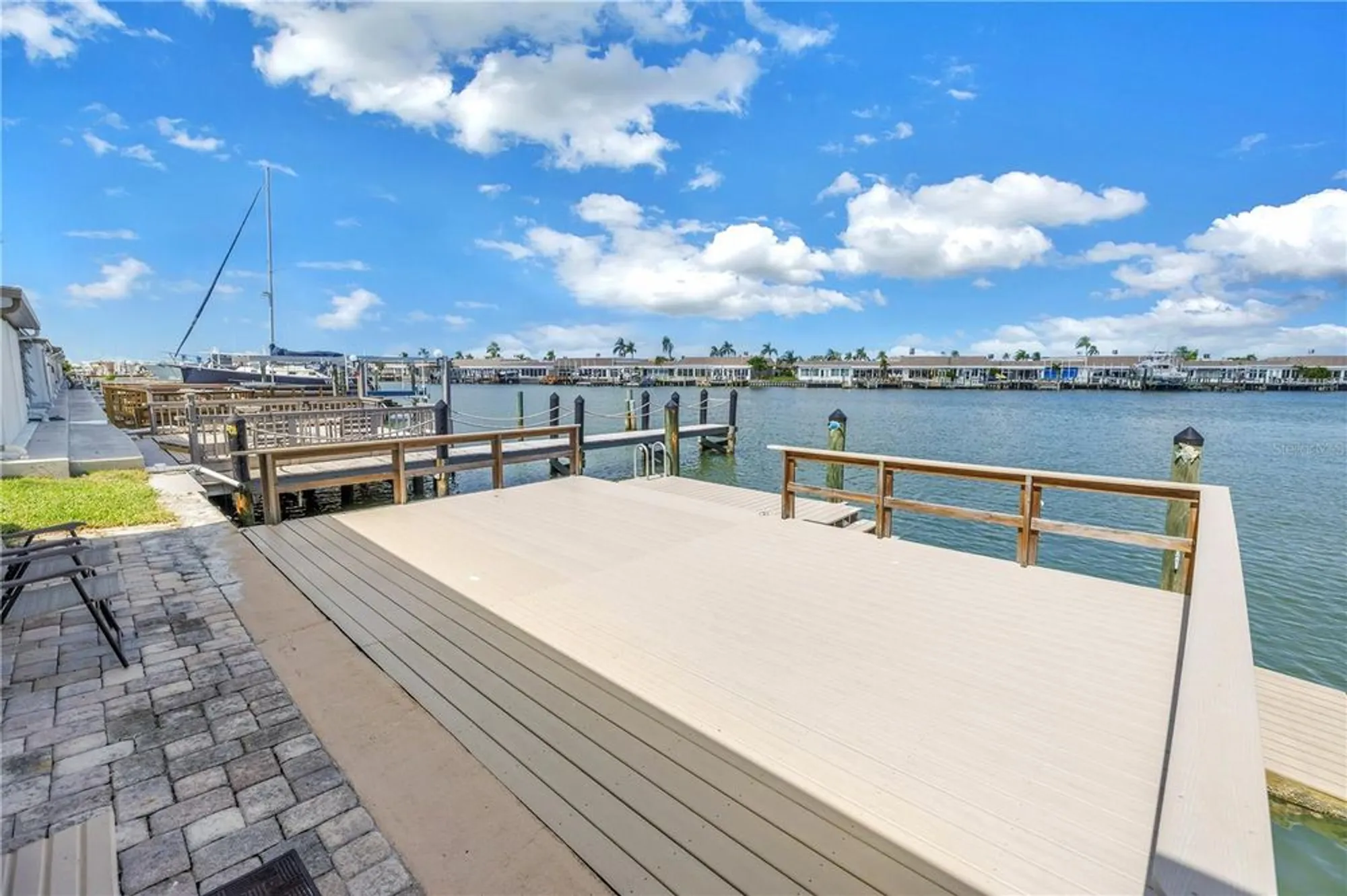 Property Slideshow image 79 of 97 | 433 boca ciega point blvd s # 1012, St Petersburg, FL, 33708
