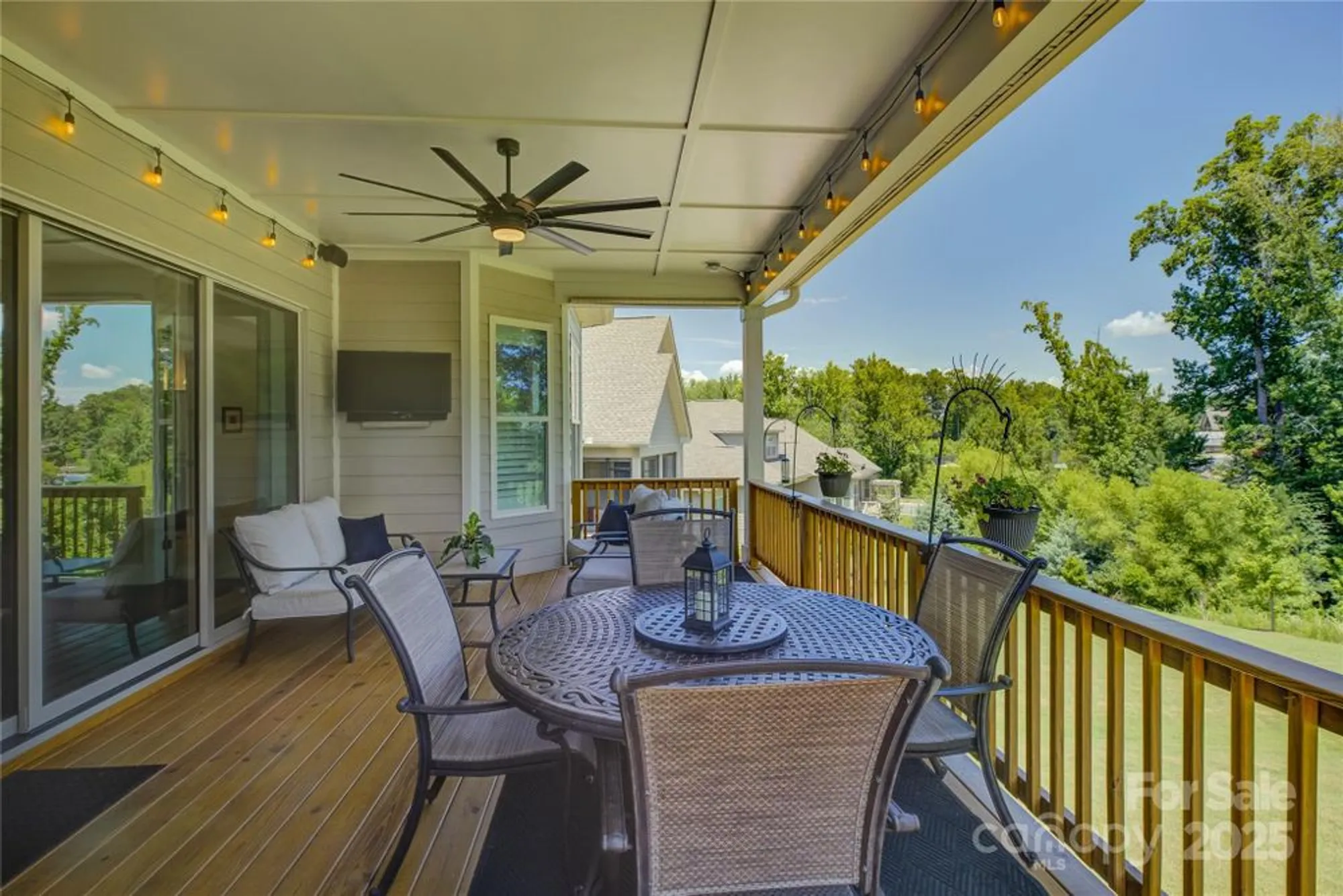 Property Slideshow image 20 of 48 | 16010 vale ridge dr, Charlotte, NC, 28278