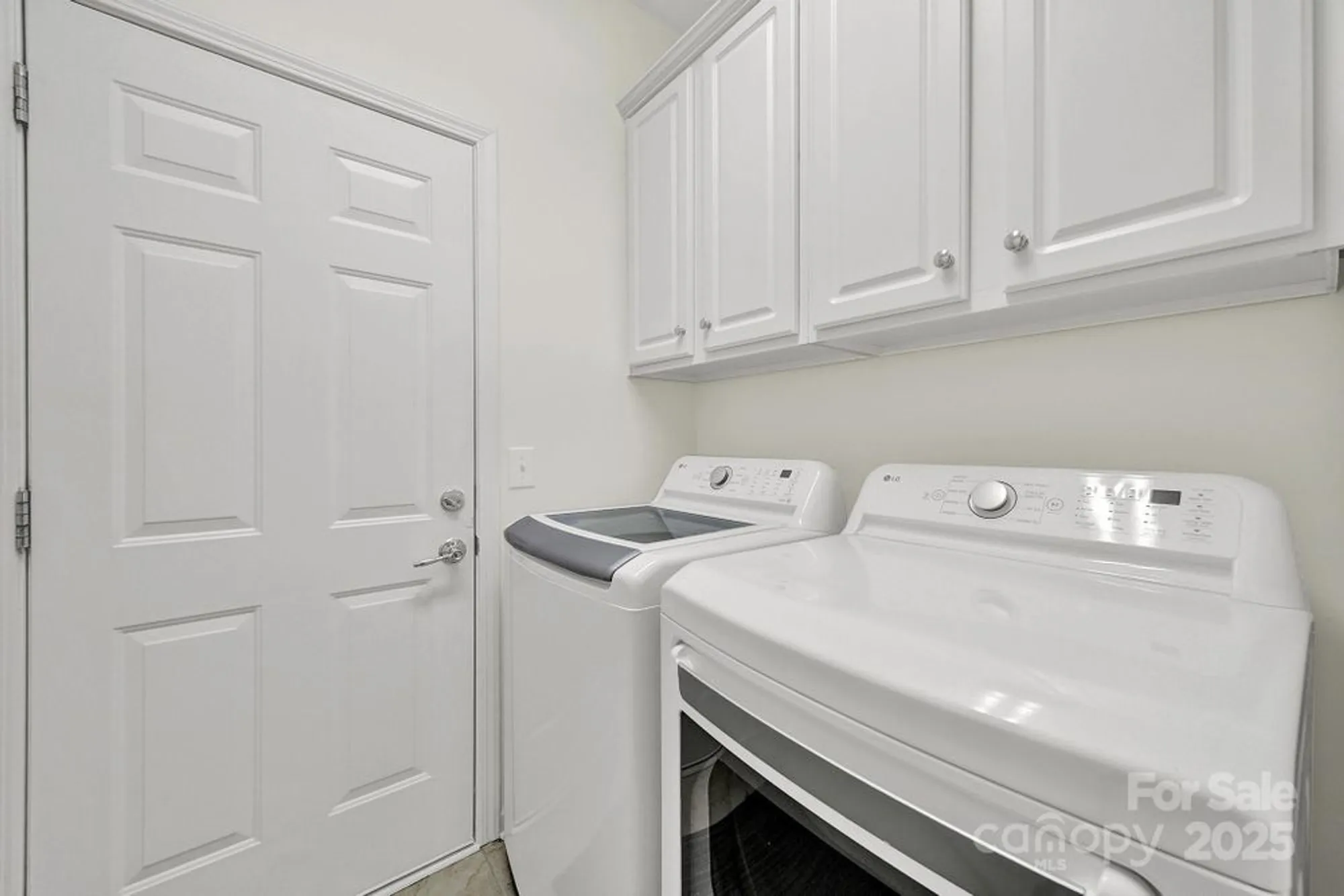 Property Slideshow image 24 of 43 | 10579 bethpage dr, Fort Mill, SC, 29707