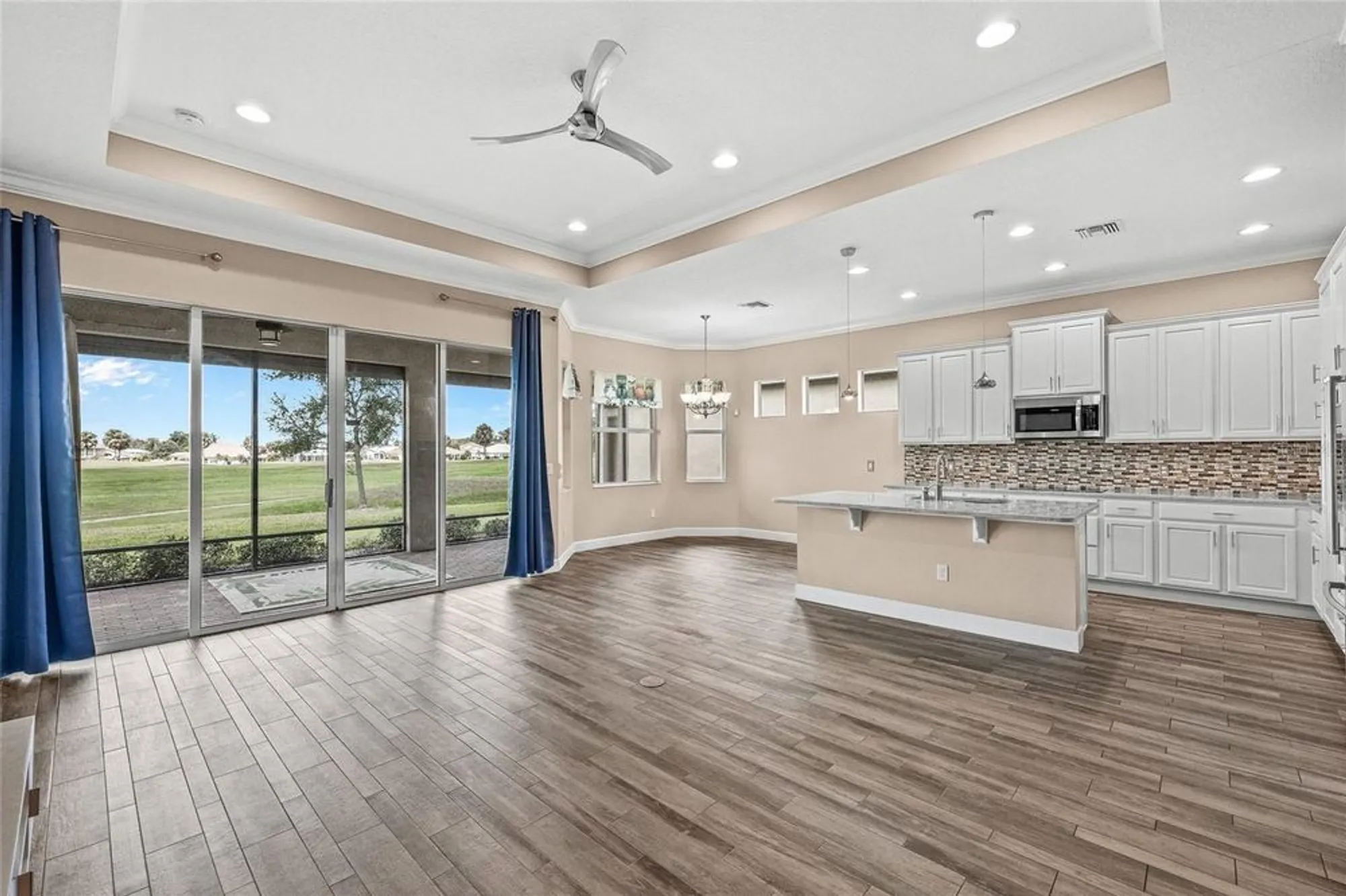 Property Slideshow image 11 of 52 | 1803 pacific dunes dr, Sun City Center, FL, 33573