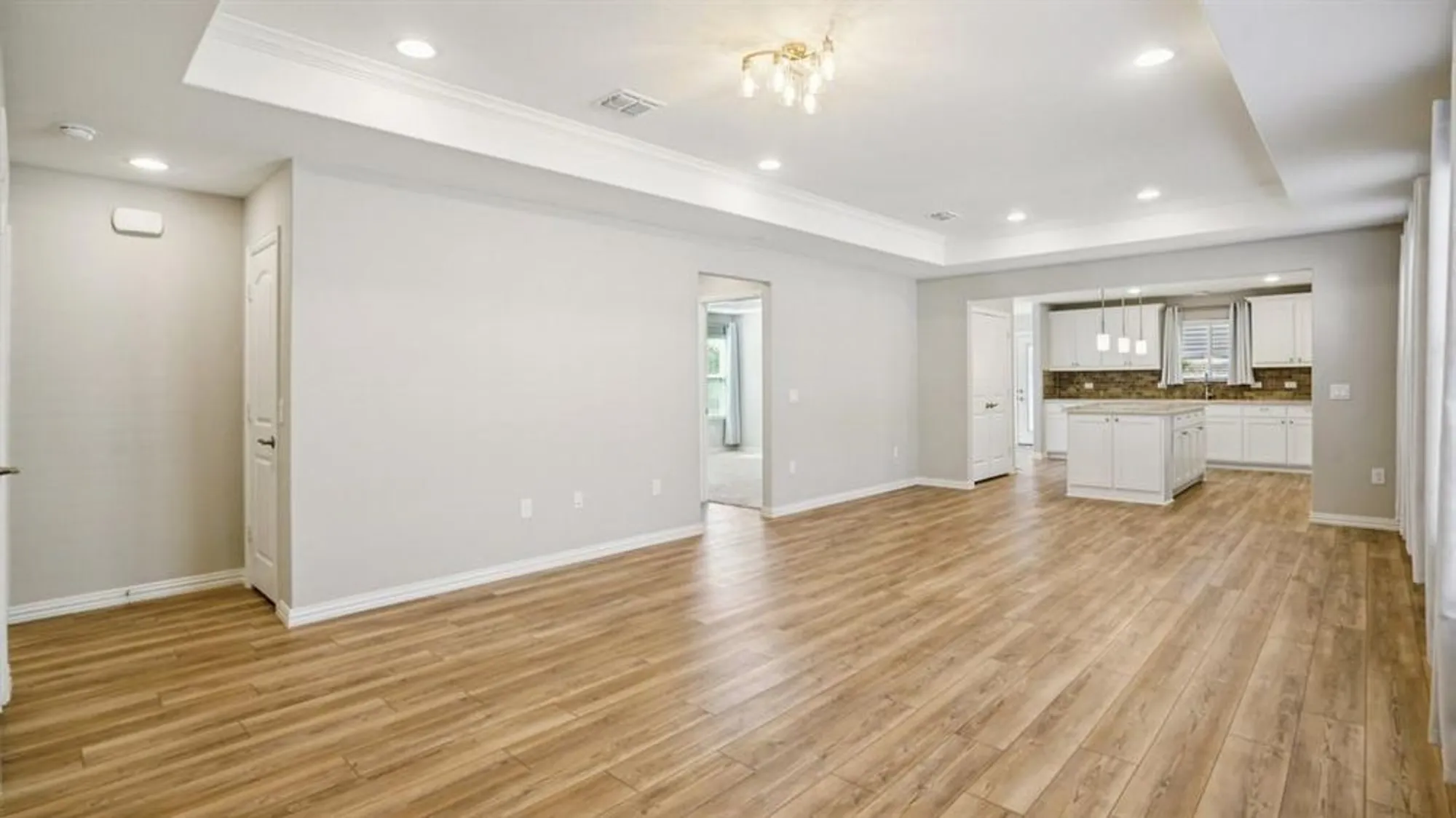 Property Slideshow image 10 of 40 | 9301 riverlight rd, Mckinney, TX, 75071