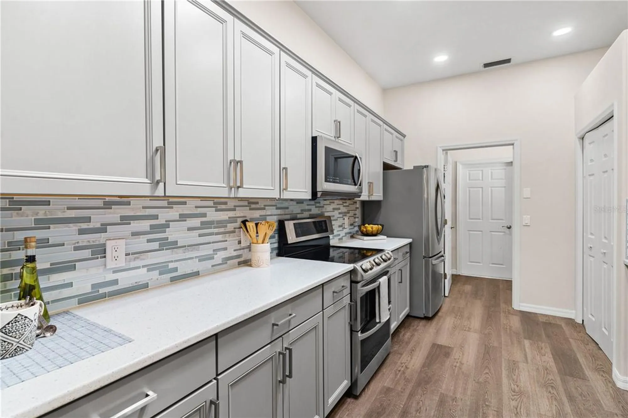 Property Slideshow image 17 of 44 | 6152 topsail rd, Lady Lake, FL, 32159