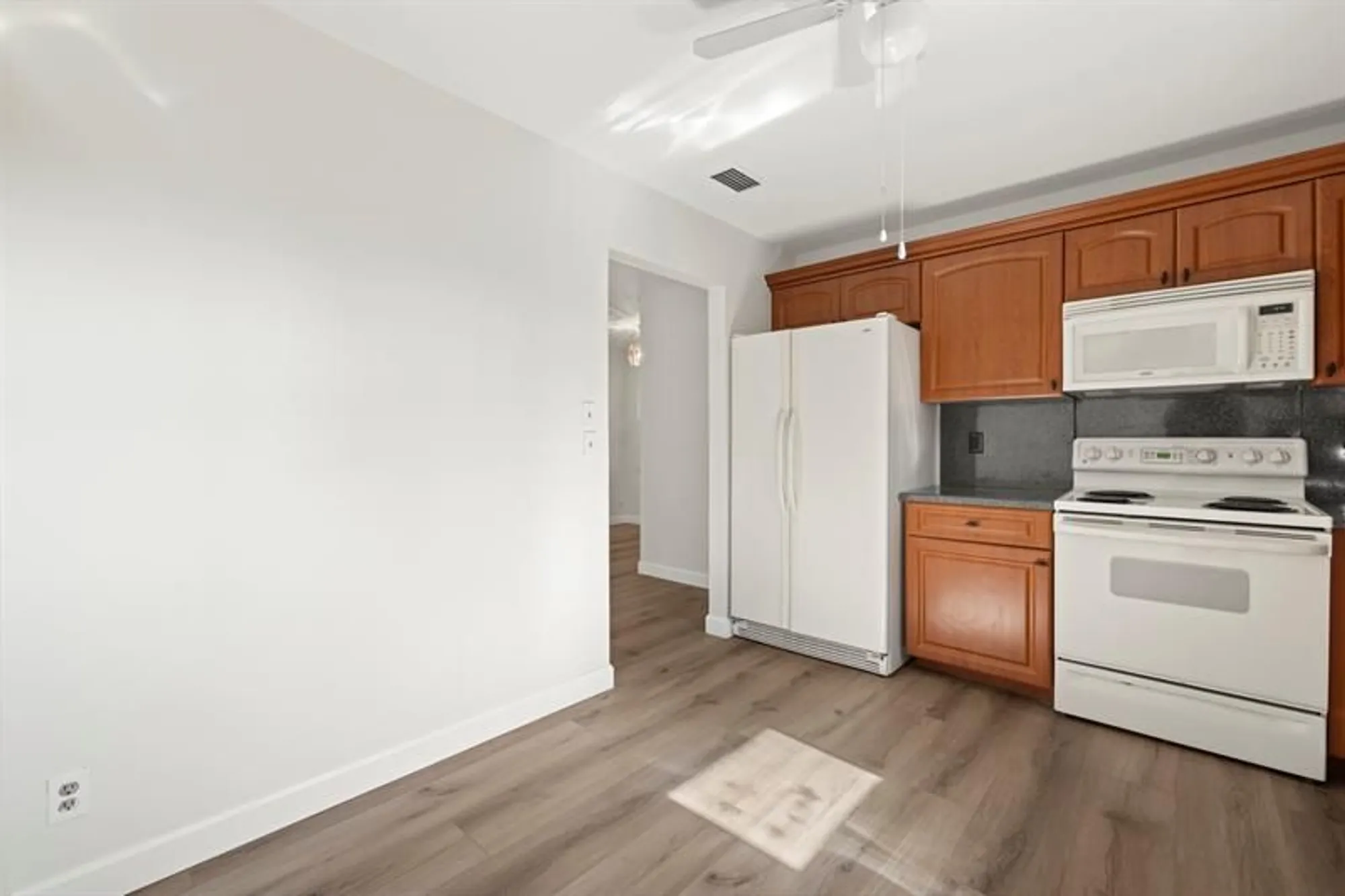 Property Slideshow image 6 of 41 | 6472 overland dr, Delray Beach, FL, 33484