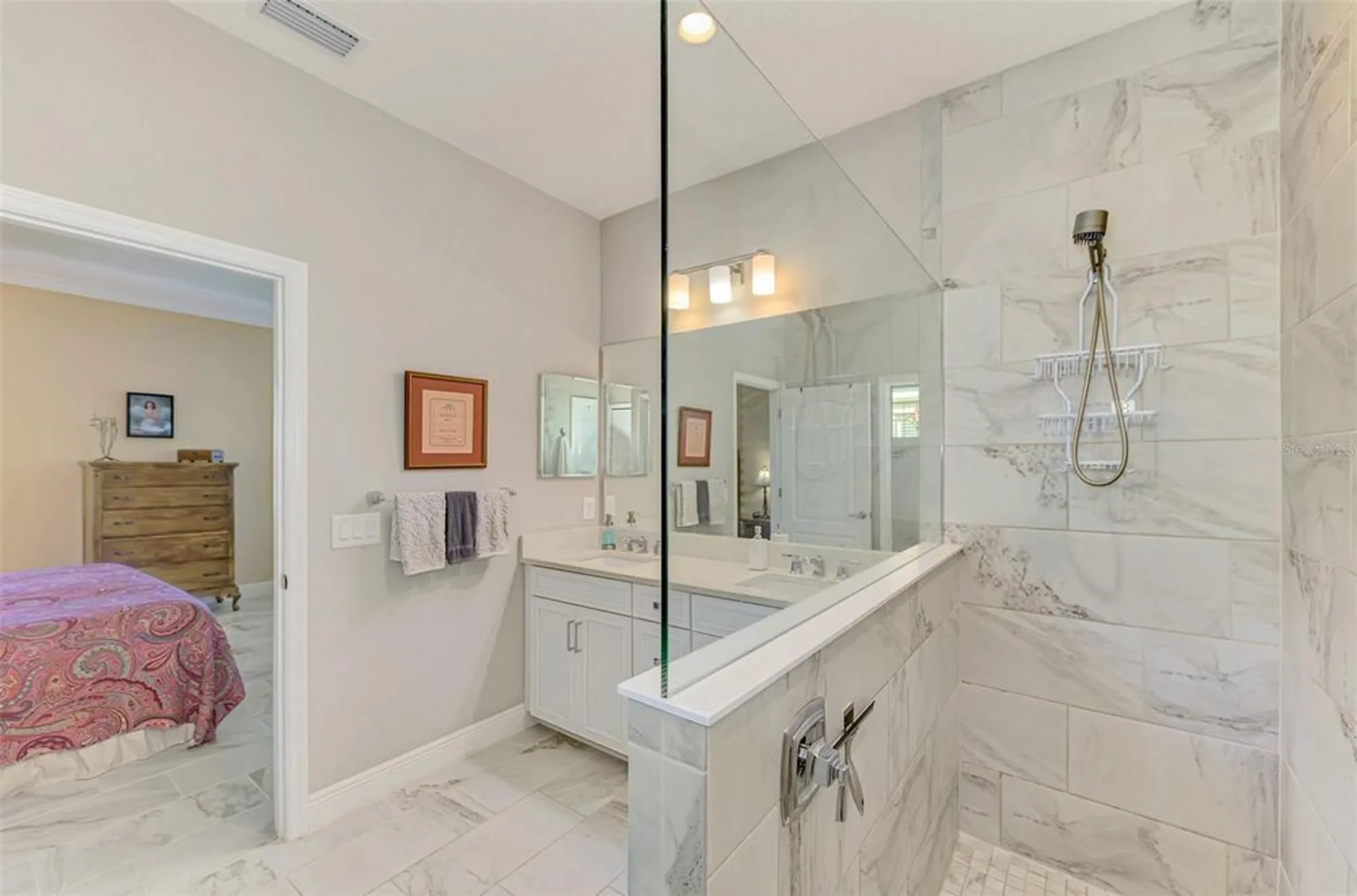 Property Slideshow image 42 of 73 | 26813 weiskopf dr, Englewood, FL, 34223