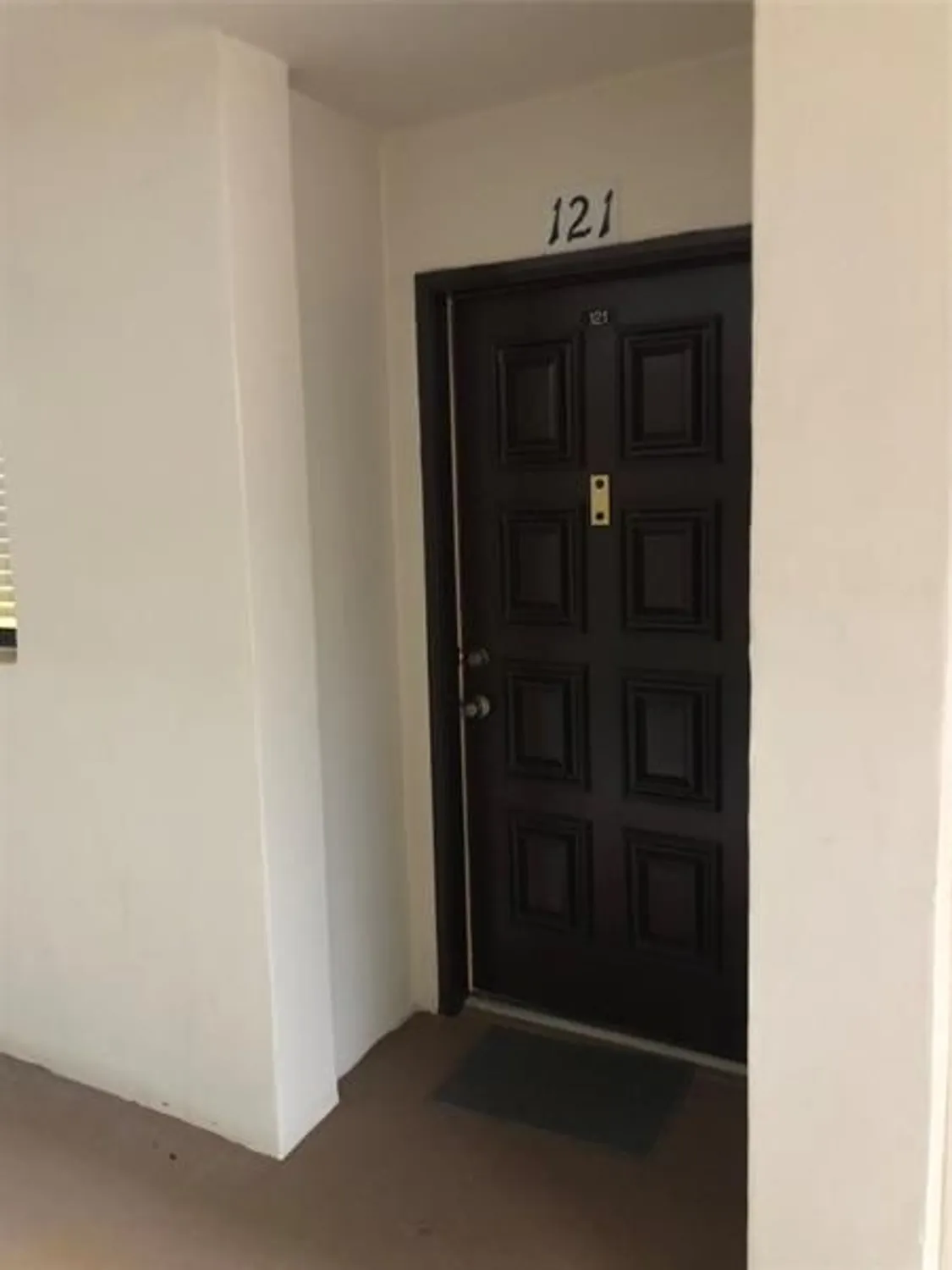 Property Slideshow image 4 of 10 | 5100 las verdes cir 121, Delray Beach, FL, 33484