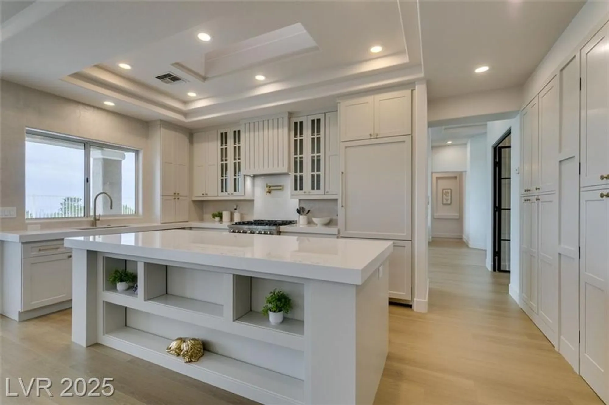 Property Slideshow image 20 of 39 | 2104 hot oak ridge st, Las Vegas, NV, 89134