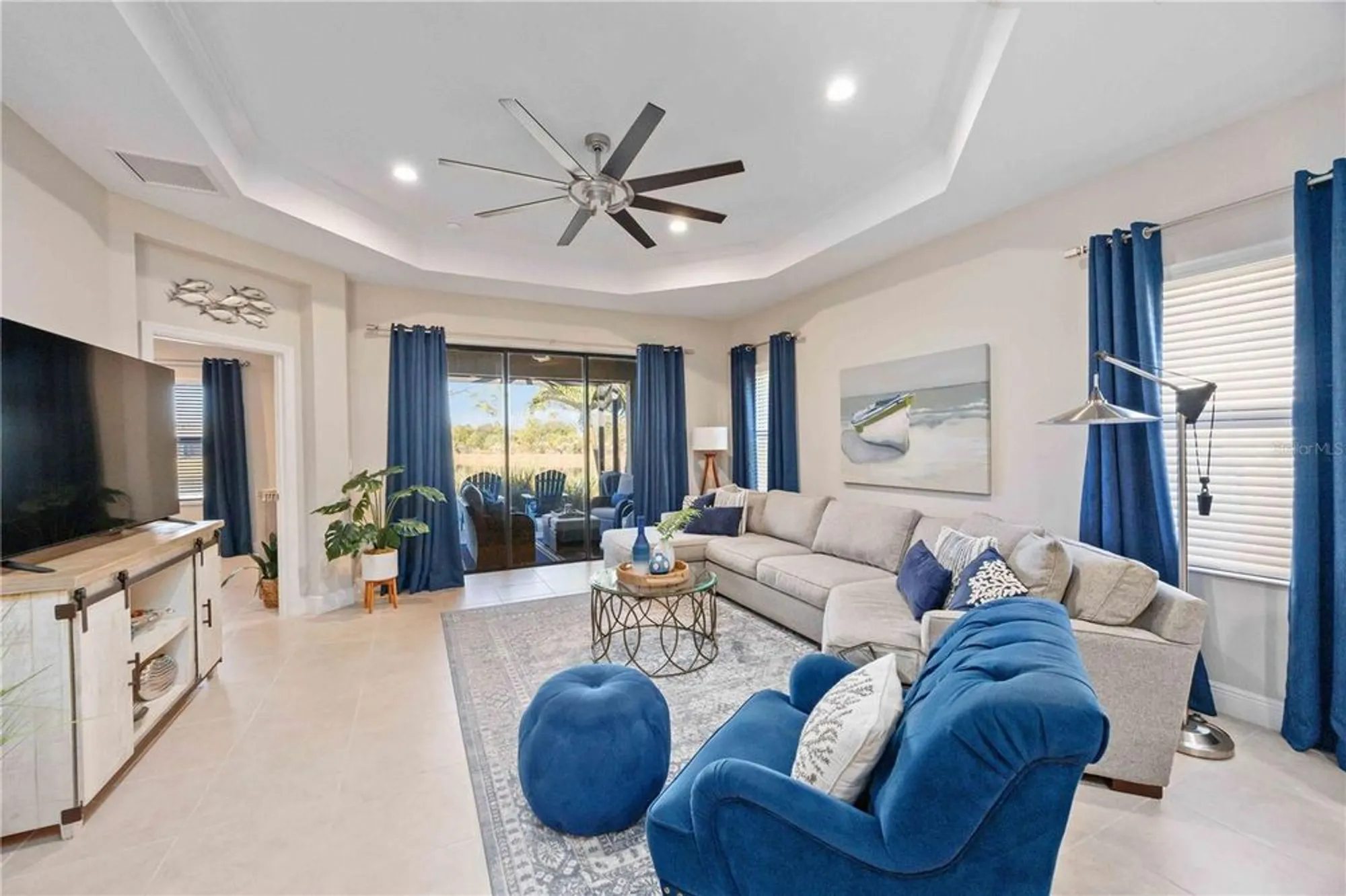 Property Slideshow image 10 of 70 | 21625 avon park ct, Venice, FL, 34293