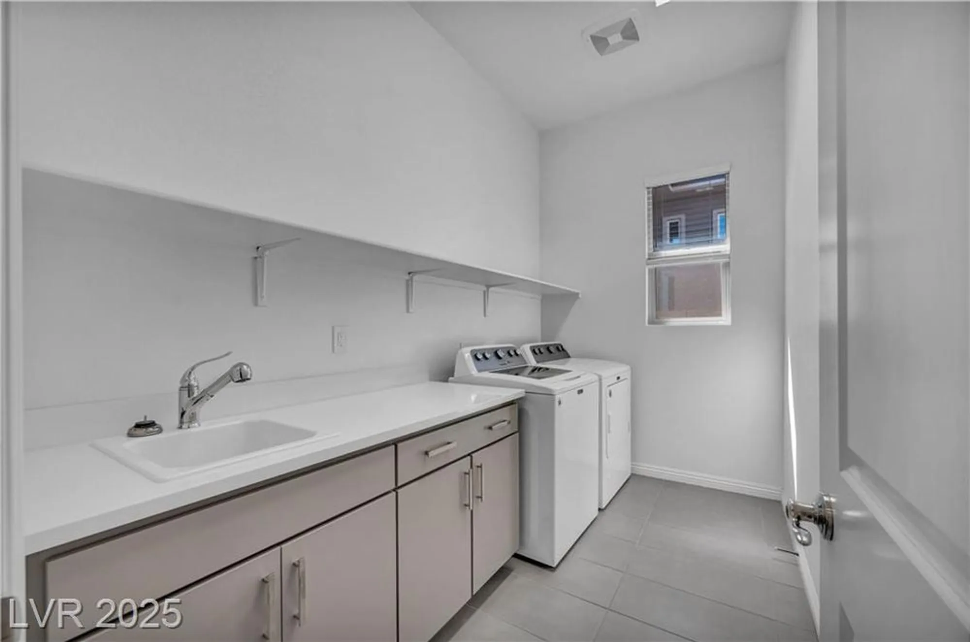 Property Slideshow image 28 of 84 | 6684 regency stone way, Las Vegas, NV, 89148