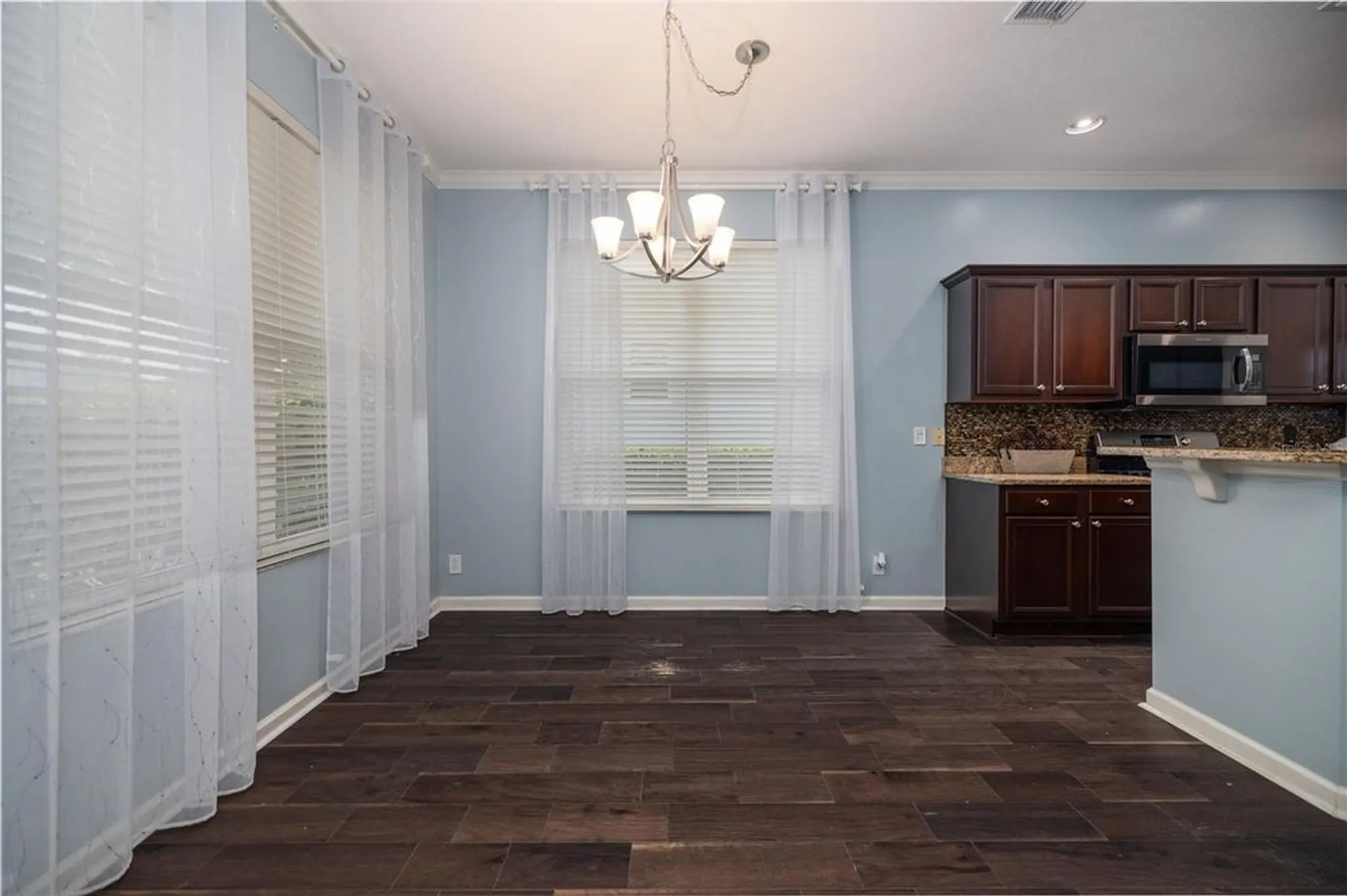 Property Slideshow image 15 of 44 | 107 wethersfield ct, Deland, FL, 32724