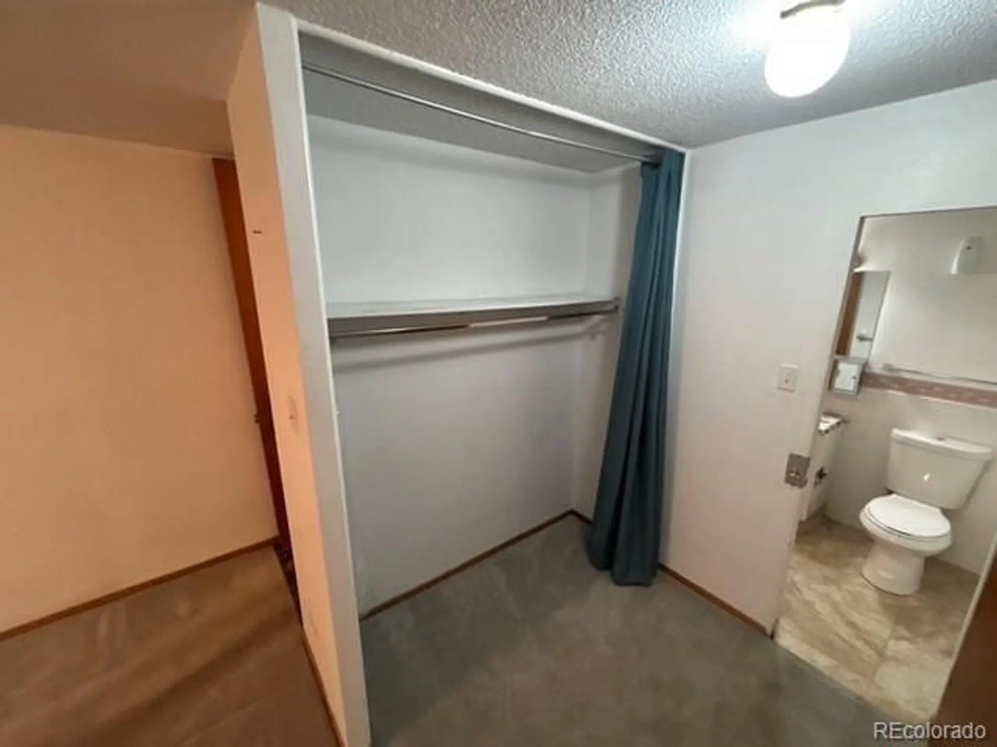 Property Slideshow image 9 of 13 | 610 s clinton st 8b, Denver, CO, 80247