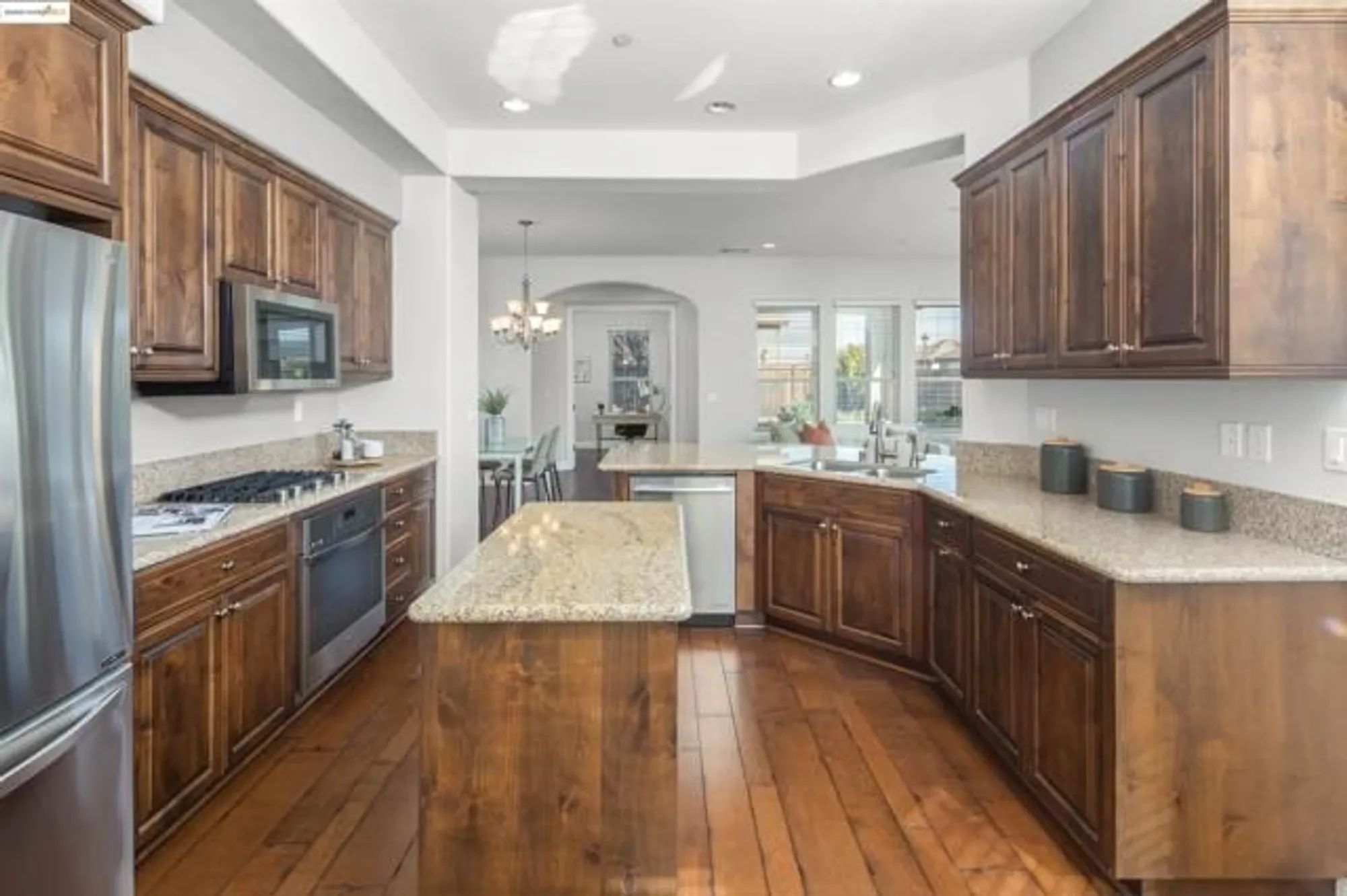 Property Slideshow image 10 of 29 | 1641 chianti ln, Brentwood, CA, 94513