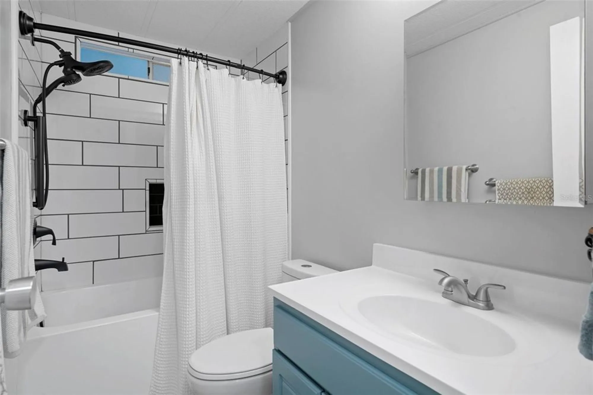 Property Slideshow image 30 of 59 | 5079 lodgewood dr, Lakeland, FL, 33810