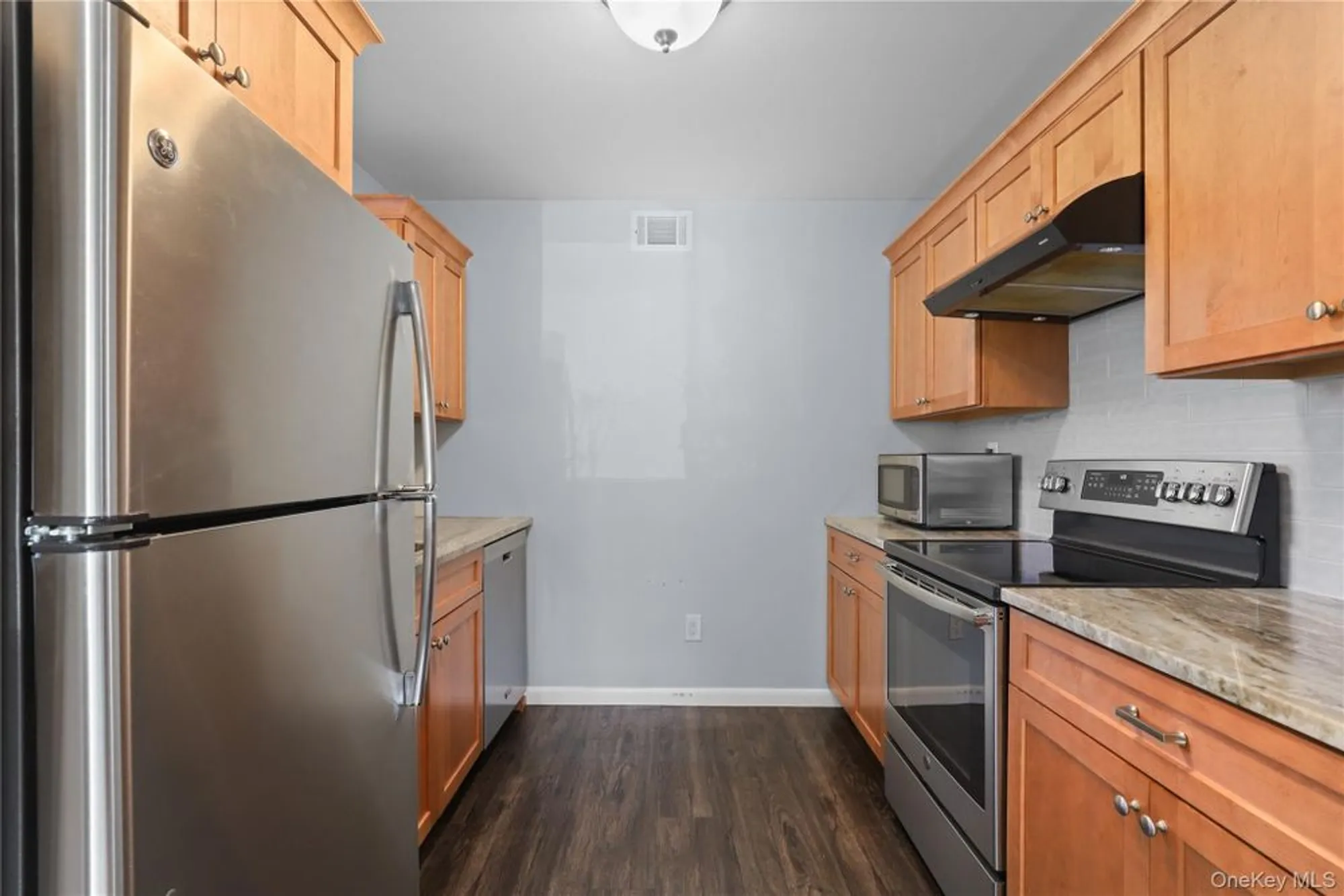 Property Slideshow image 7 of 30 | 98 molly pitcher ln a, Yorktown Heights, NY, 10598