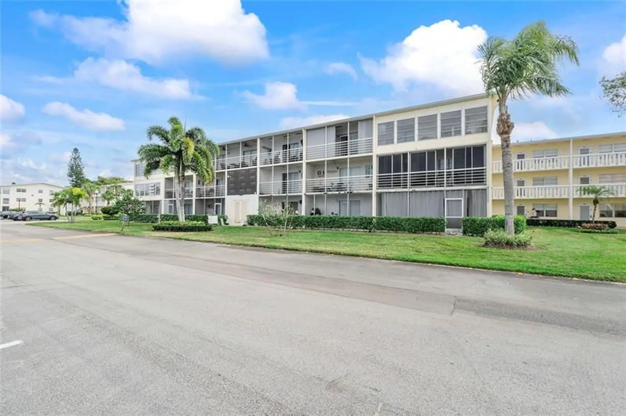 Property Slideshow image 11 of 12 | 358 dorset i # 358, Boca Raton, FL, 33434