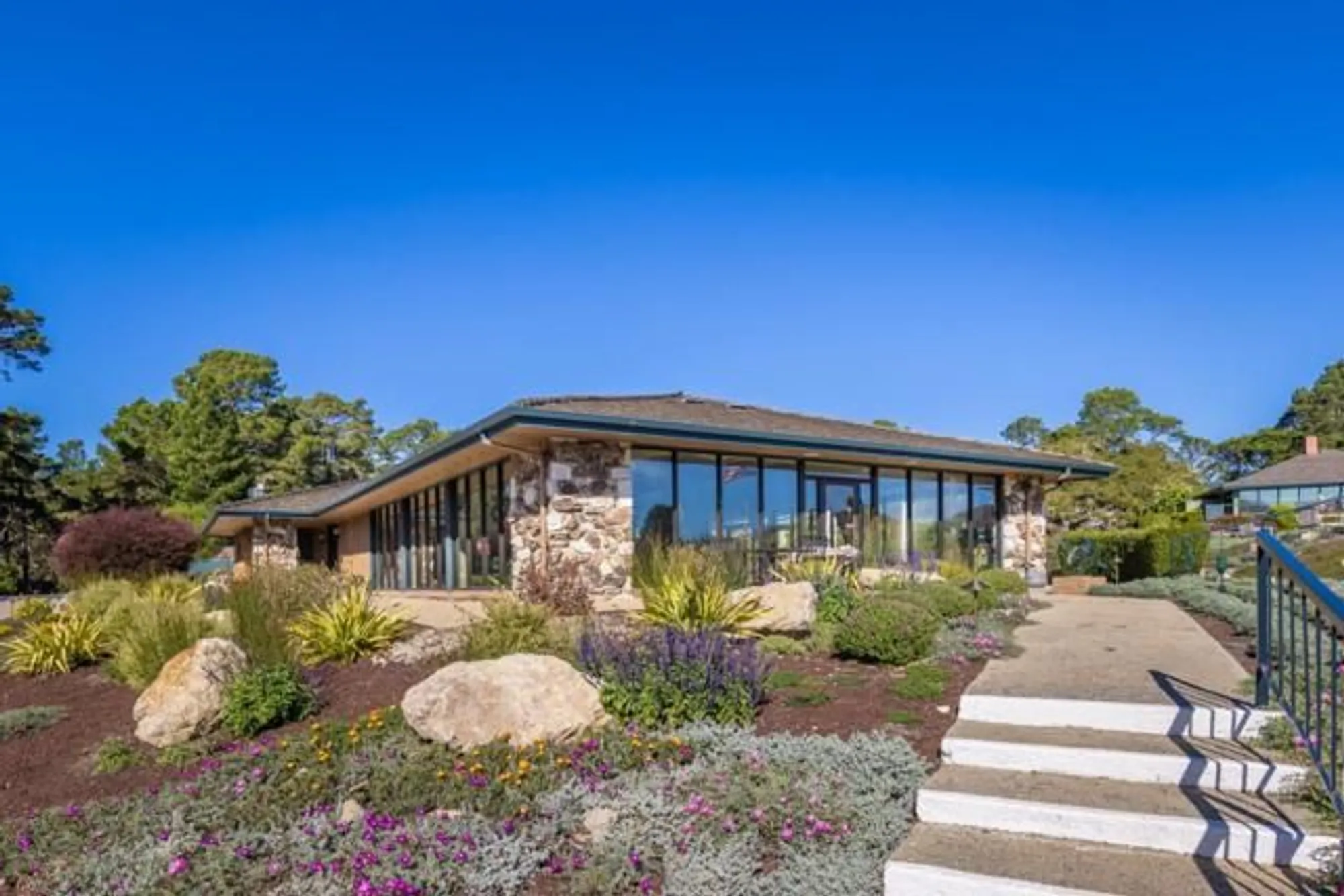 Property Slideshow image 29 of 37 | 261 del mesa carmel, Carmel, CA, 93923