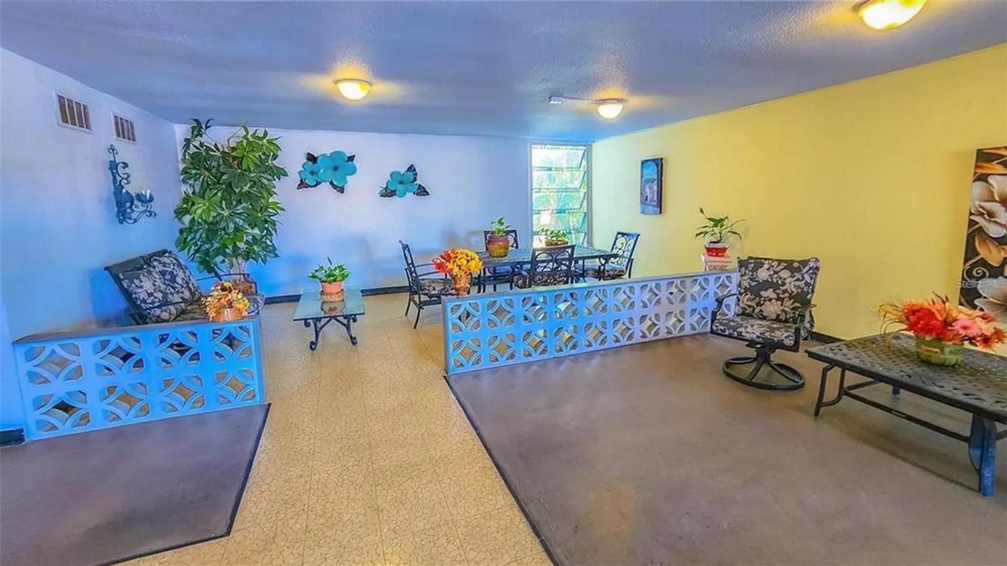 Property Slideshow image 24 of 72 | 5660 80th st n unit a303, St Petersburg, FL, 33709