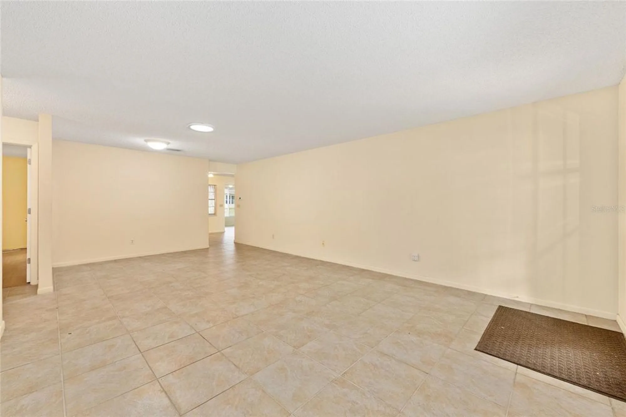 Property Slideshow image 11 of 40 | 9121 sw 83rd ct c, Ocala, FL, 34481