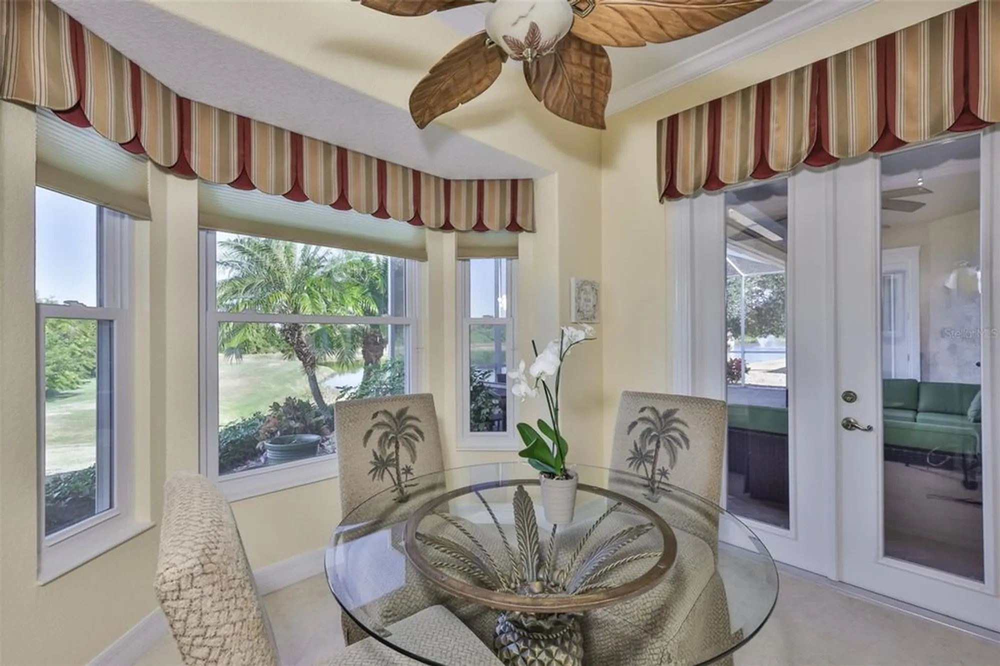 Property Slideshow image 13 of 48 | 327 noble faire dr, Sun City Center, FL, 33573