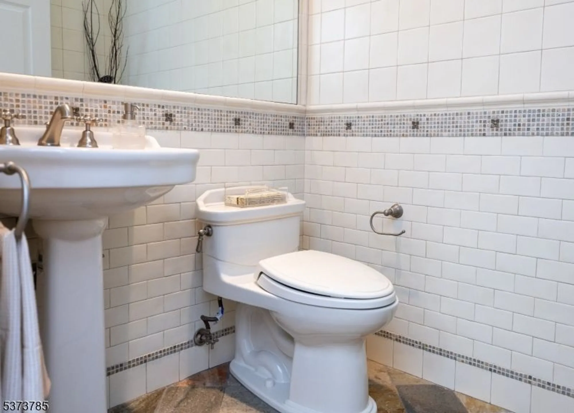 Property Slideshow image 25 of 43 | 3212 franklin ln # 212, Rockaway Boro, NJ, 07866