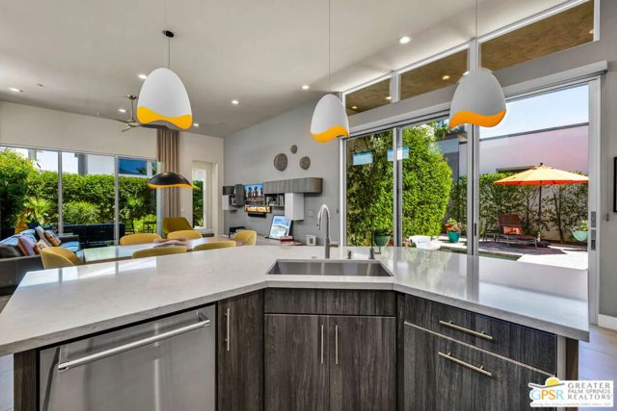 Property Slideshow image 15 of 43 | 1136 cyan ln, Palm Springs, CA, 92262